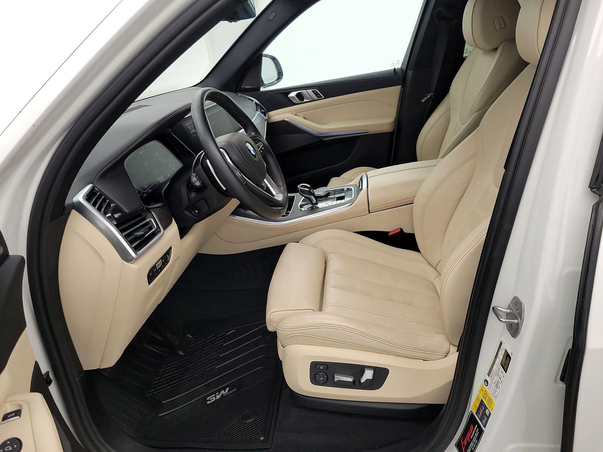 Thumbnail: 2021 BMW X5 - 11