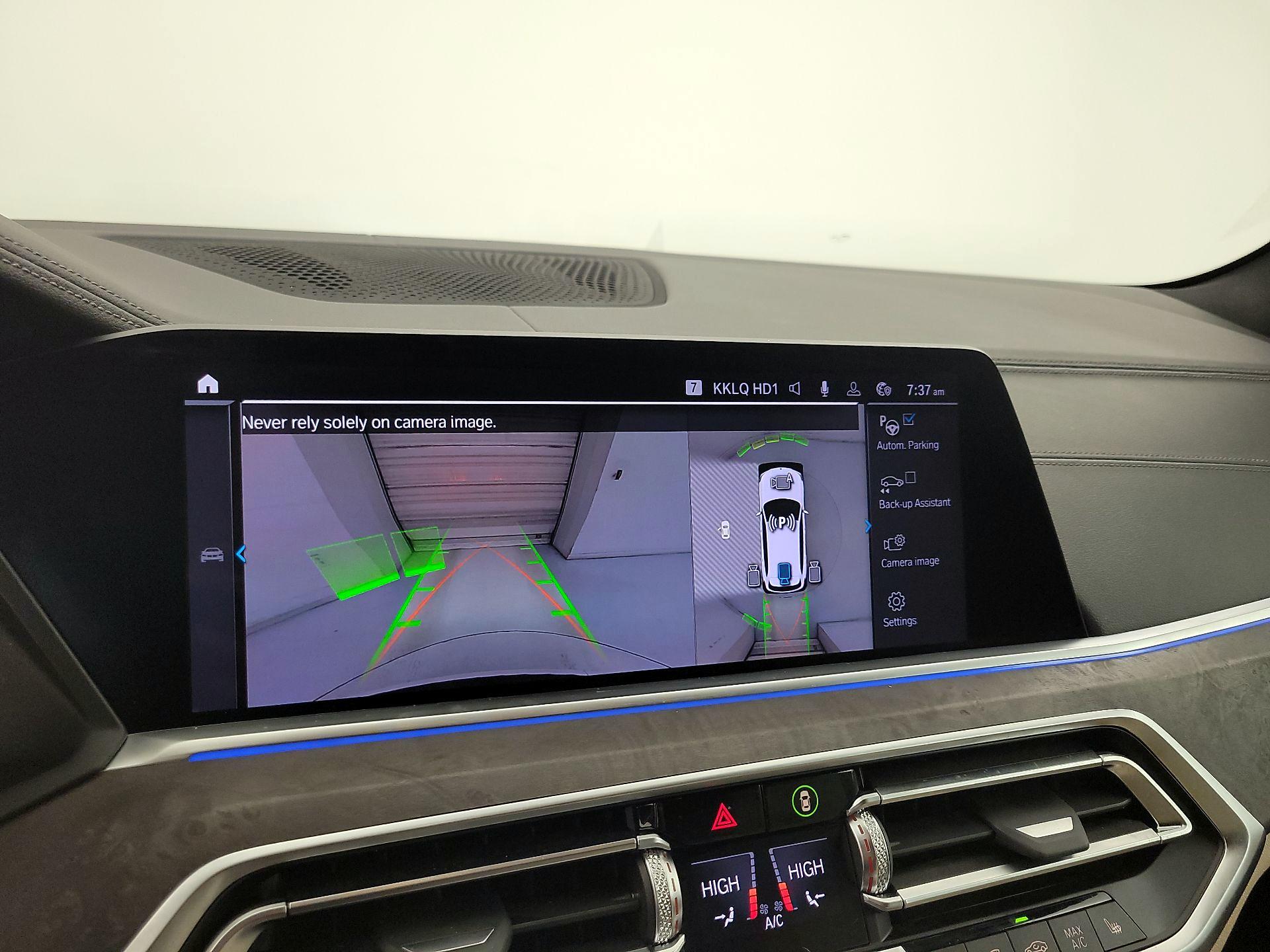 Thumbnail: 2021 BMW X5 - 15