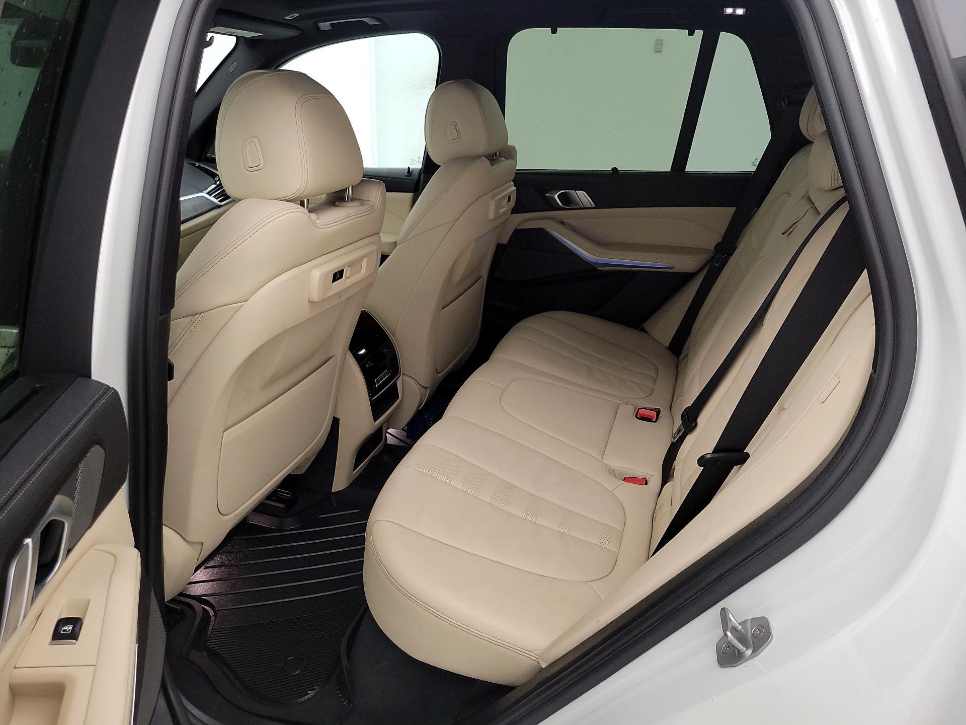 Thumbnail: 2021 BMW X5 - 19