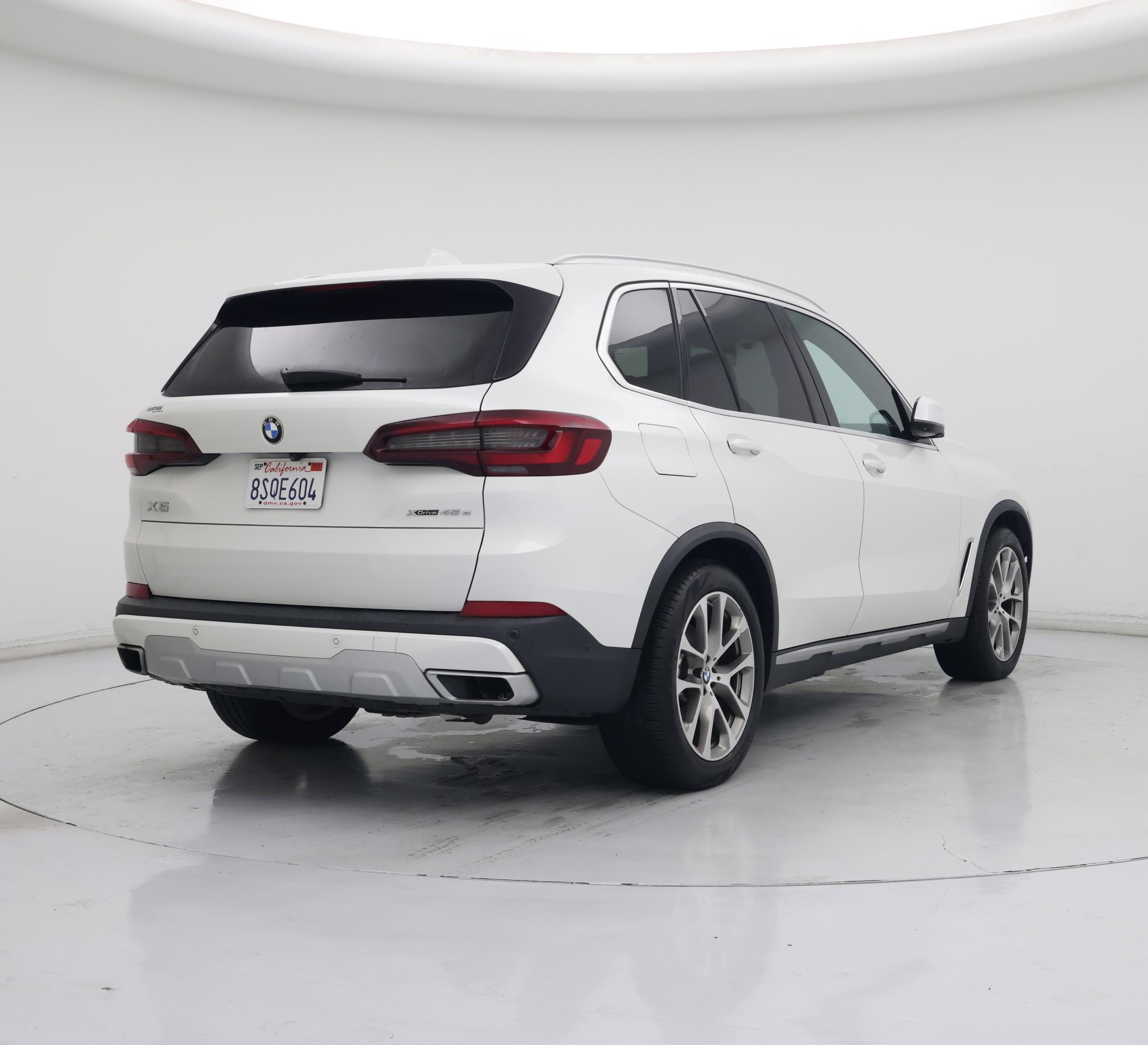 Thumbnail: 2021 BMW X5 - 8
