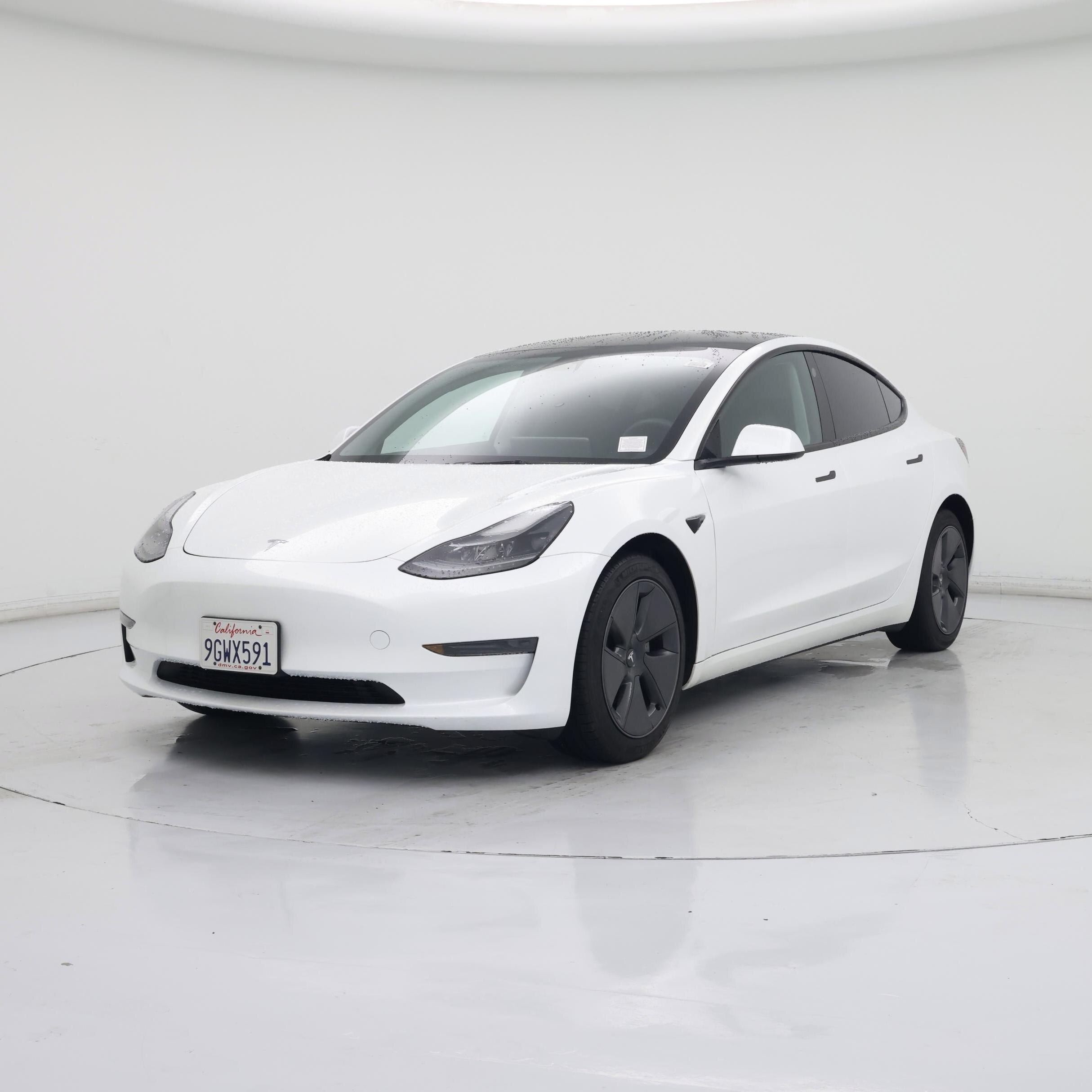 Thumbnail: 2023 Tesla Model 3 - 4