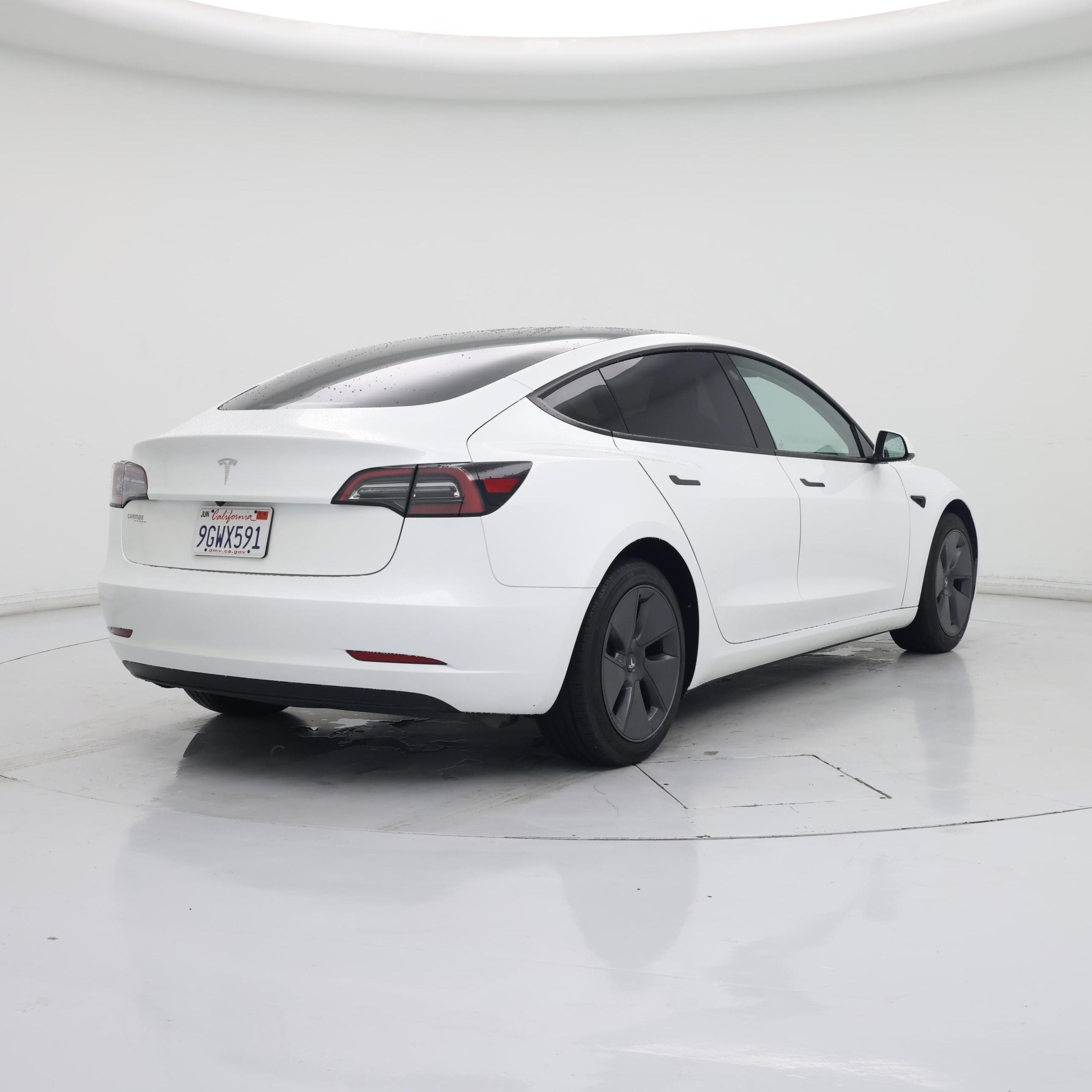 Thumbnail: 2023 Tesla Model 3 - 8