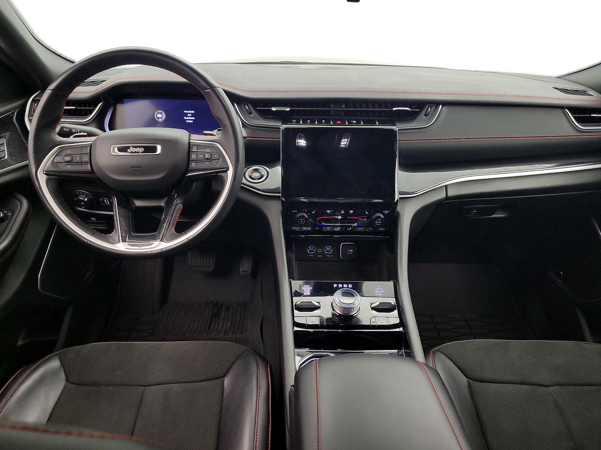 Thumbnail: 2022 Jeep Grand Cherokee - 9