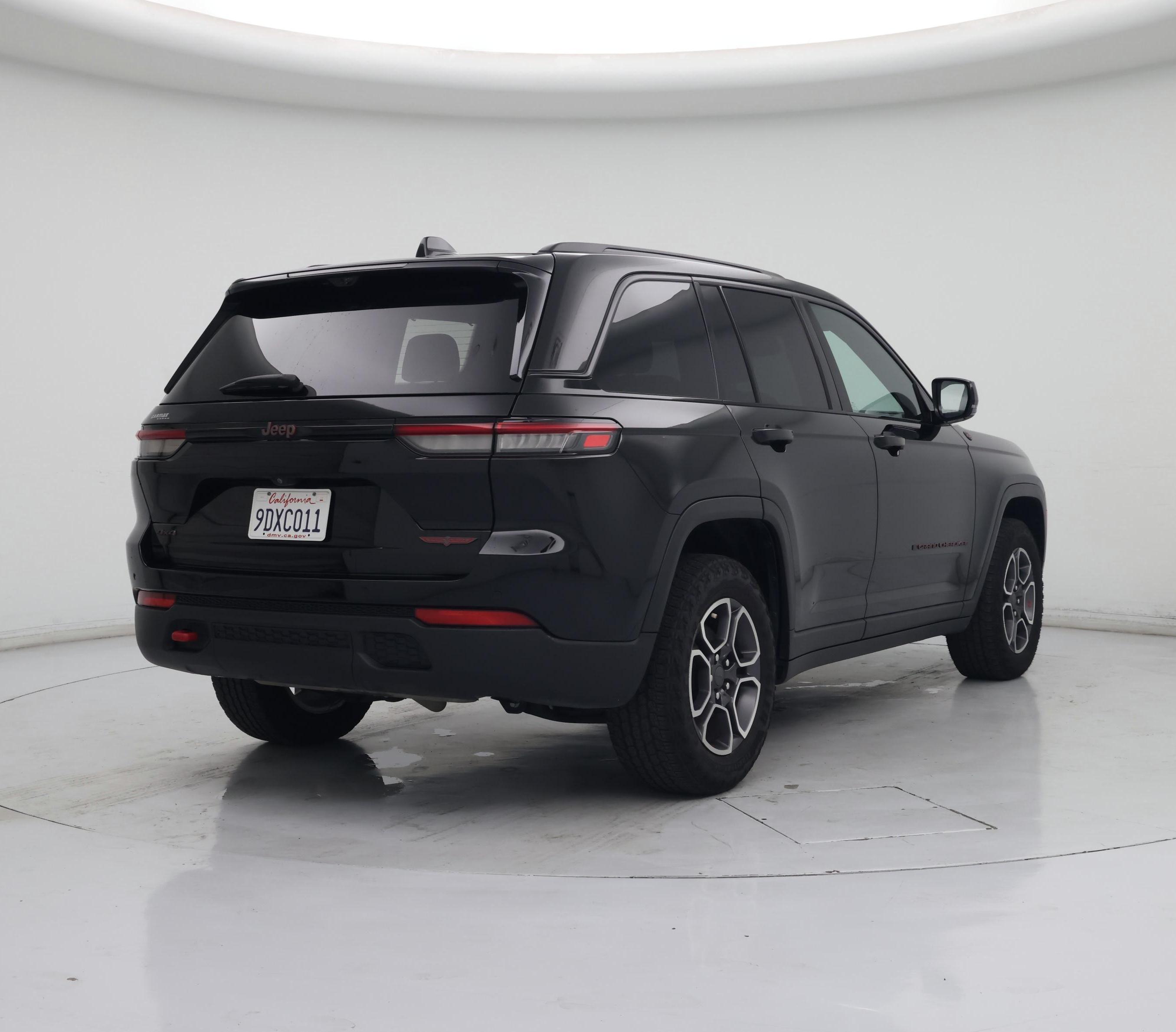 Thumbnail: 2022 Jeep Grand Cherokee - 8