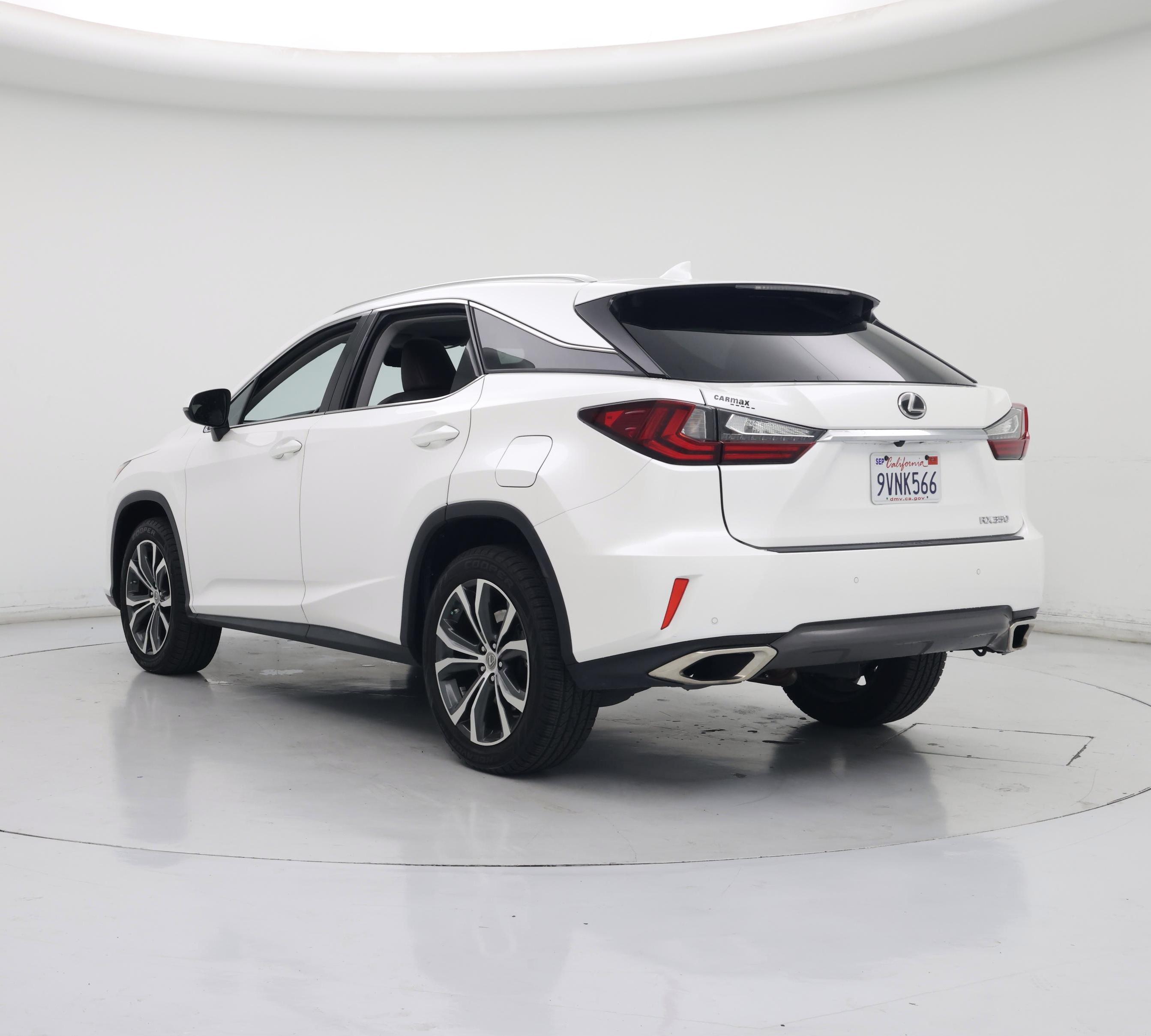 Thumbnail: 2017 Lexus RX - 2