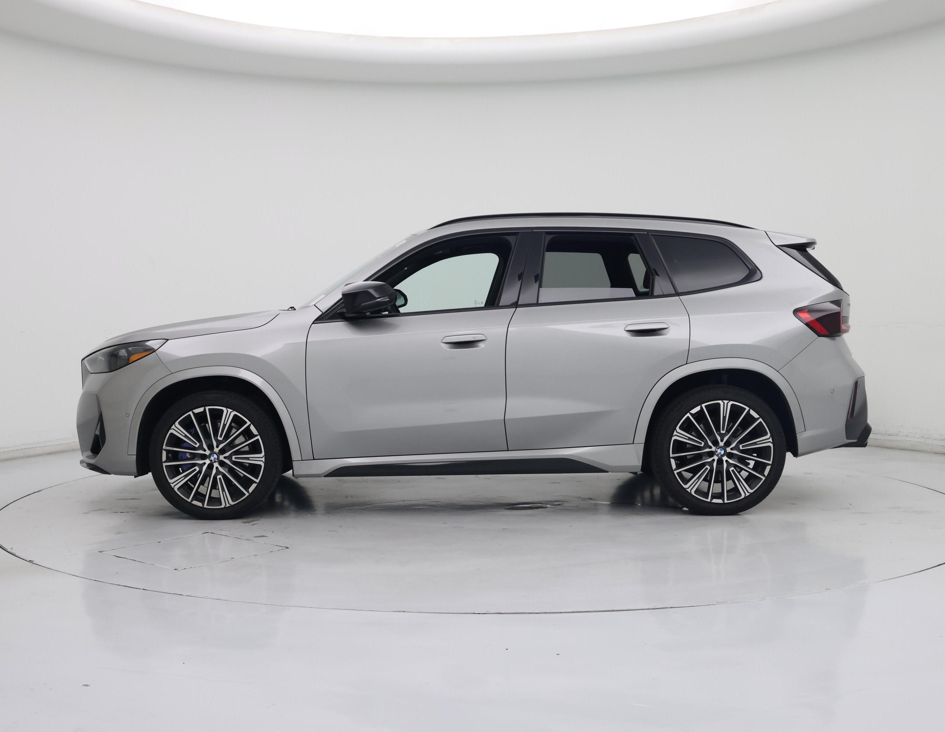 Thumbnail: 2024 BMW X1 - 3