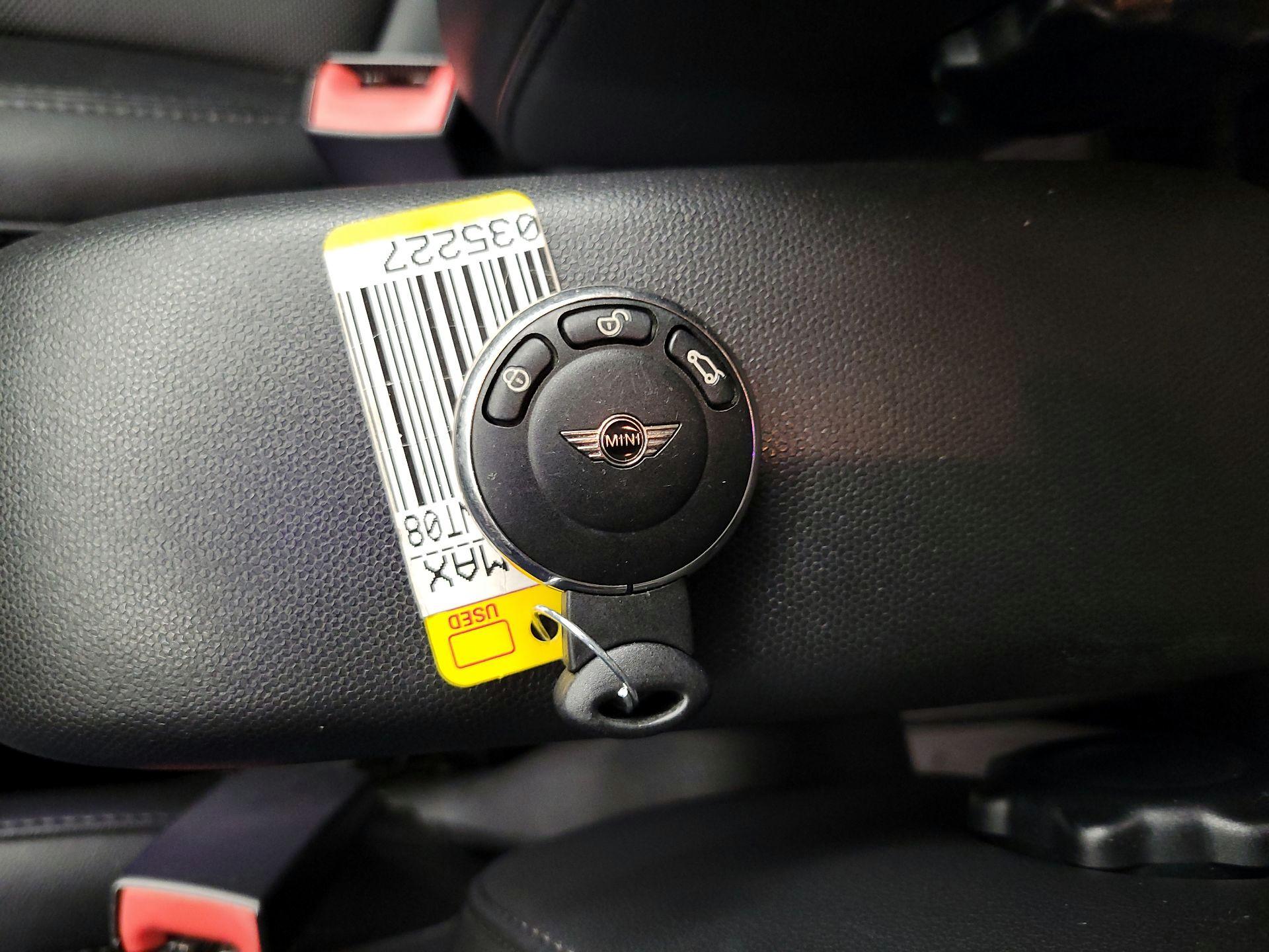 Thumbnail: 2016 MINI Cooper Countryman - 20