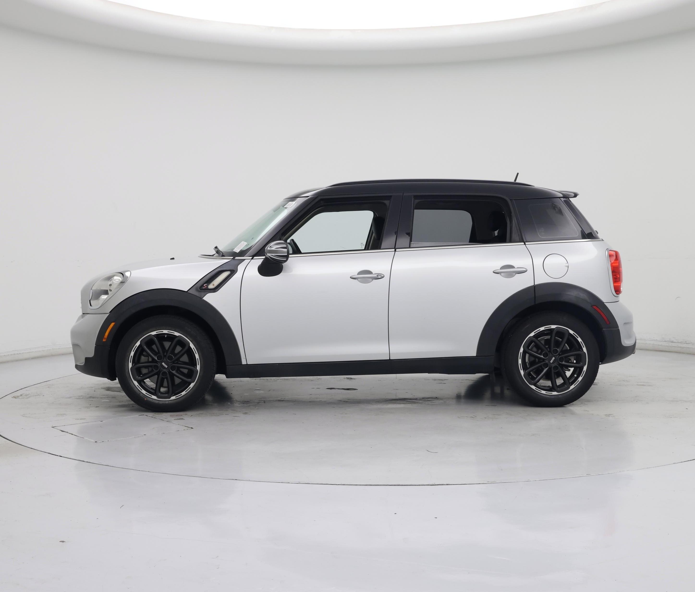 Thumbnail: 2016 MINI Cooper Countryman - 3