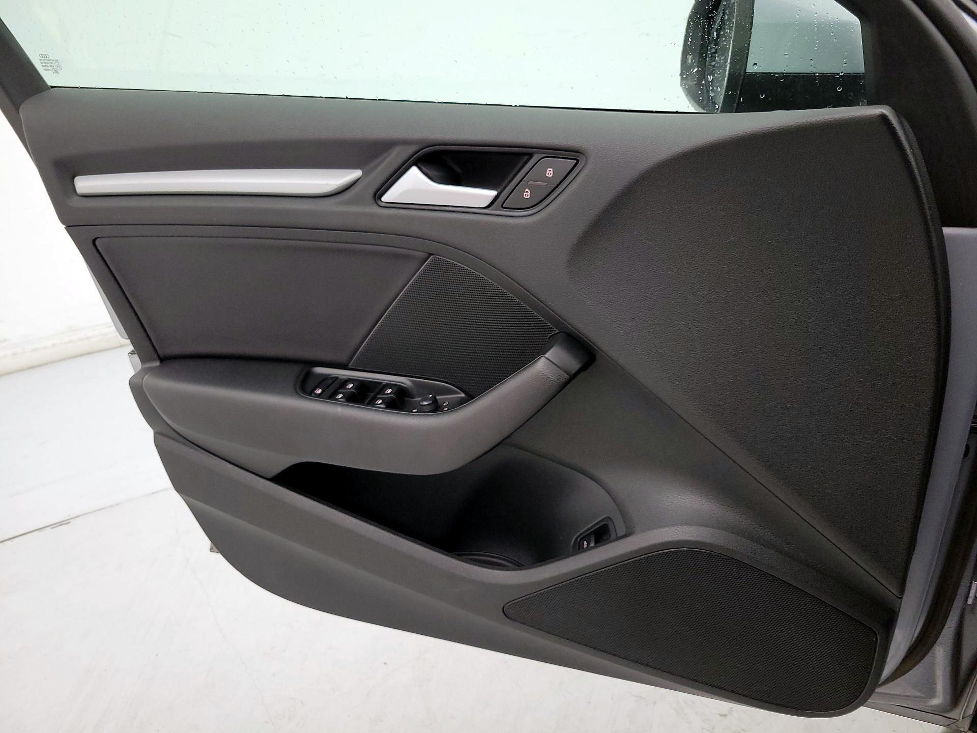 Thumbnail: 2015 Audi A3 - 12