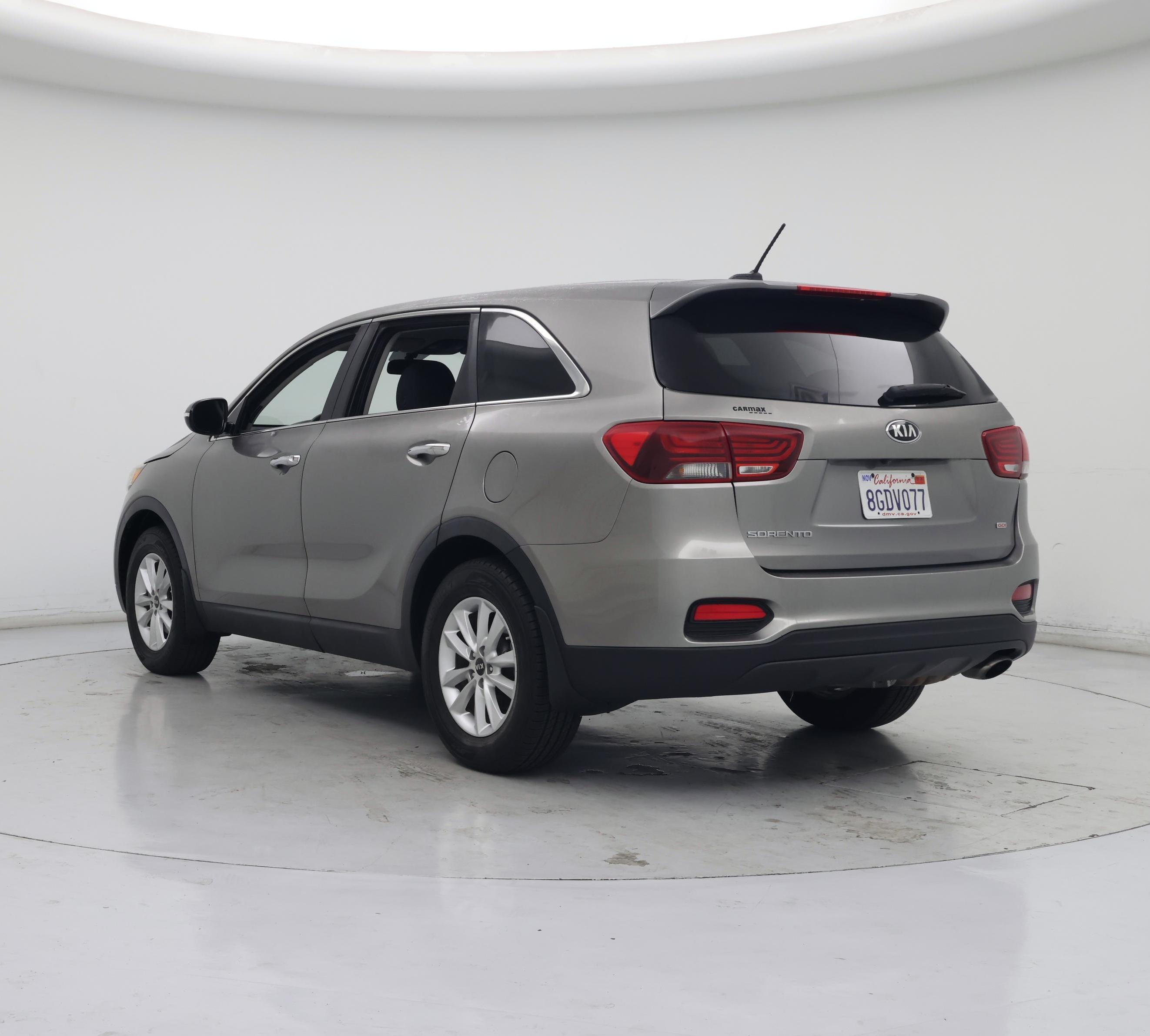 Thumbnail: 2019 Kia Sorento - 2