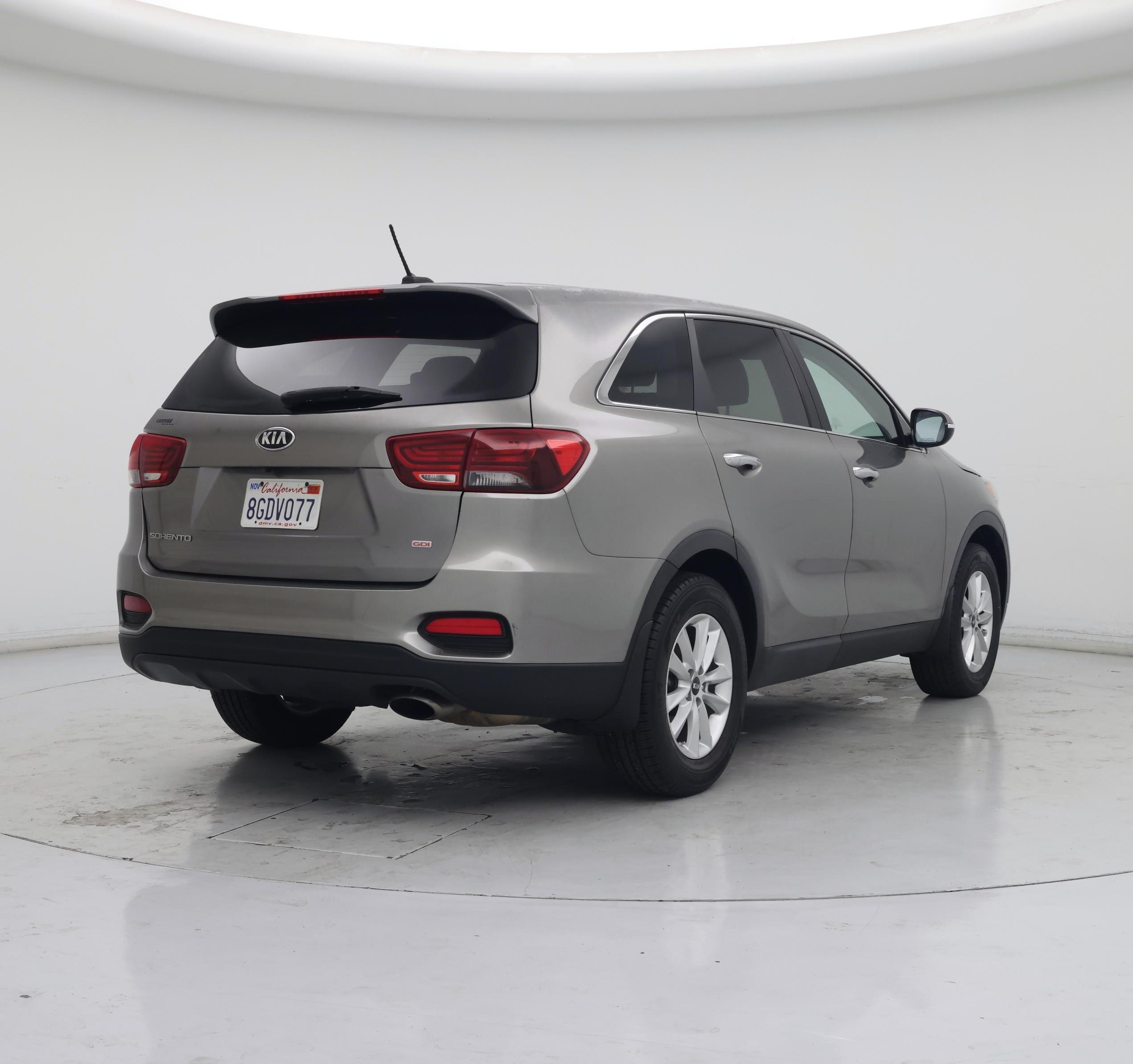 Thumbnail: 2019 Kia Sorento - 8