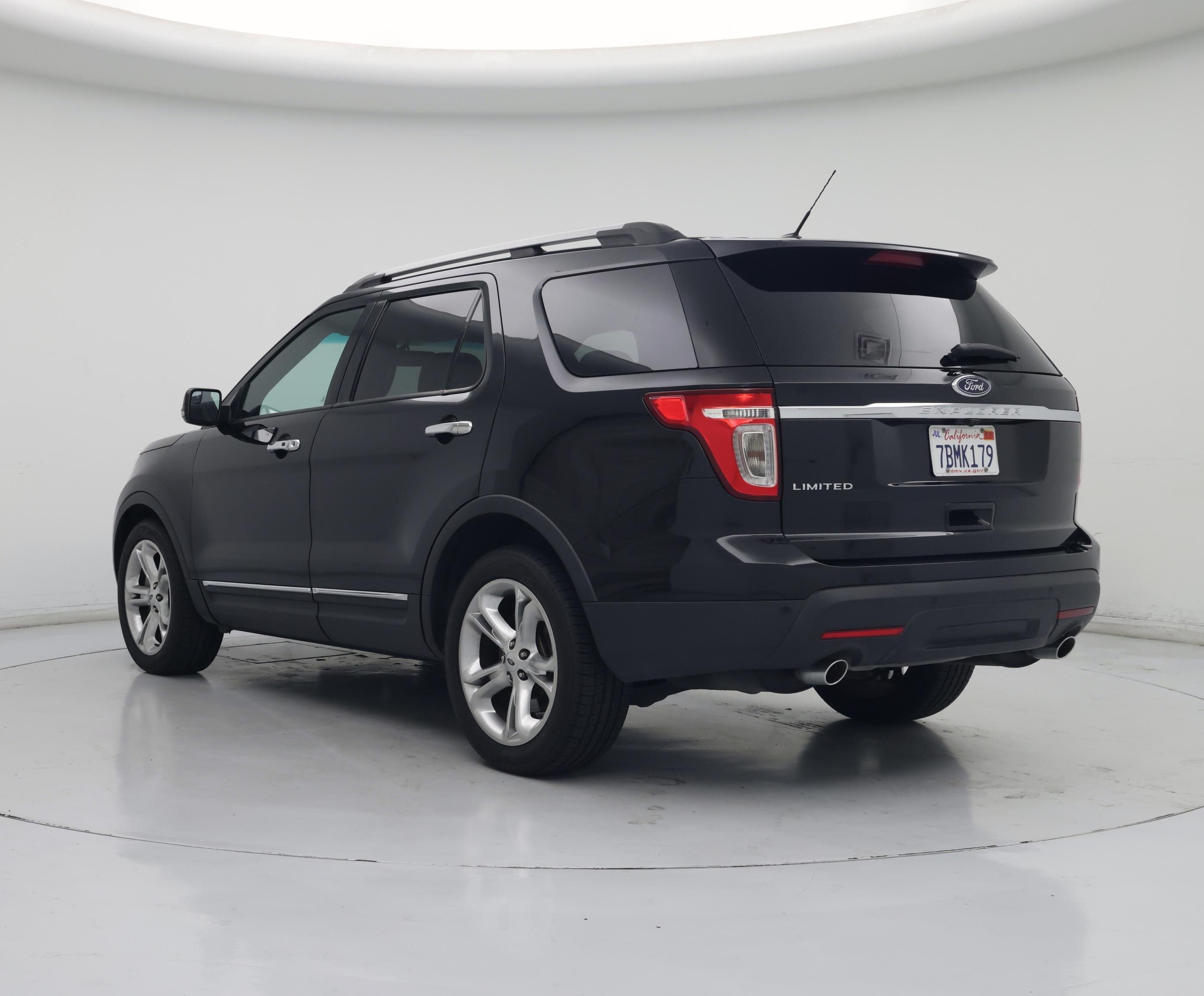 Thumbnail: 2014 Ford Explorer - 2