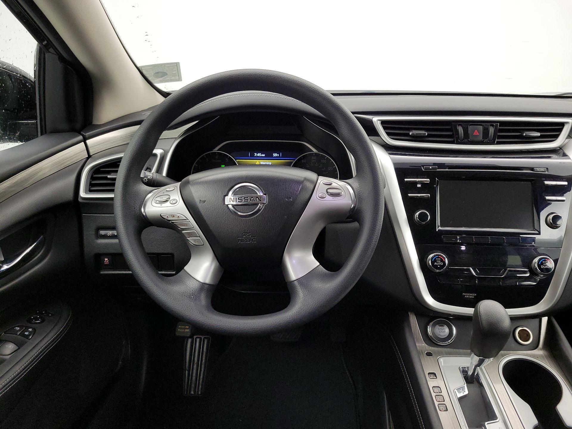 Thumbnail: 2015 Nissan Murano - 10