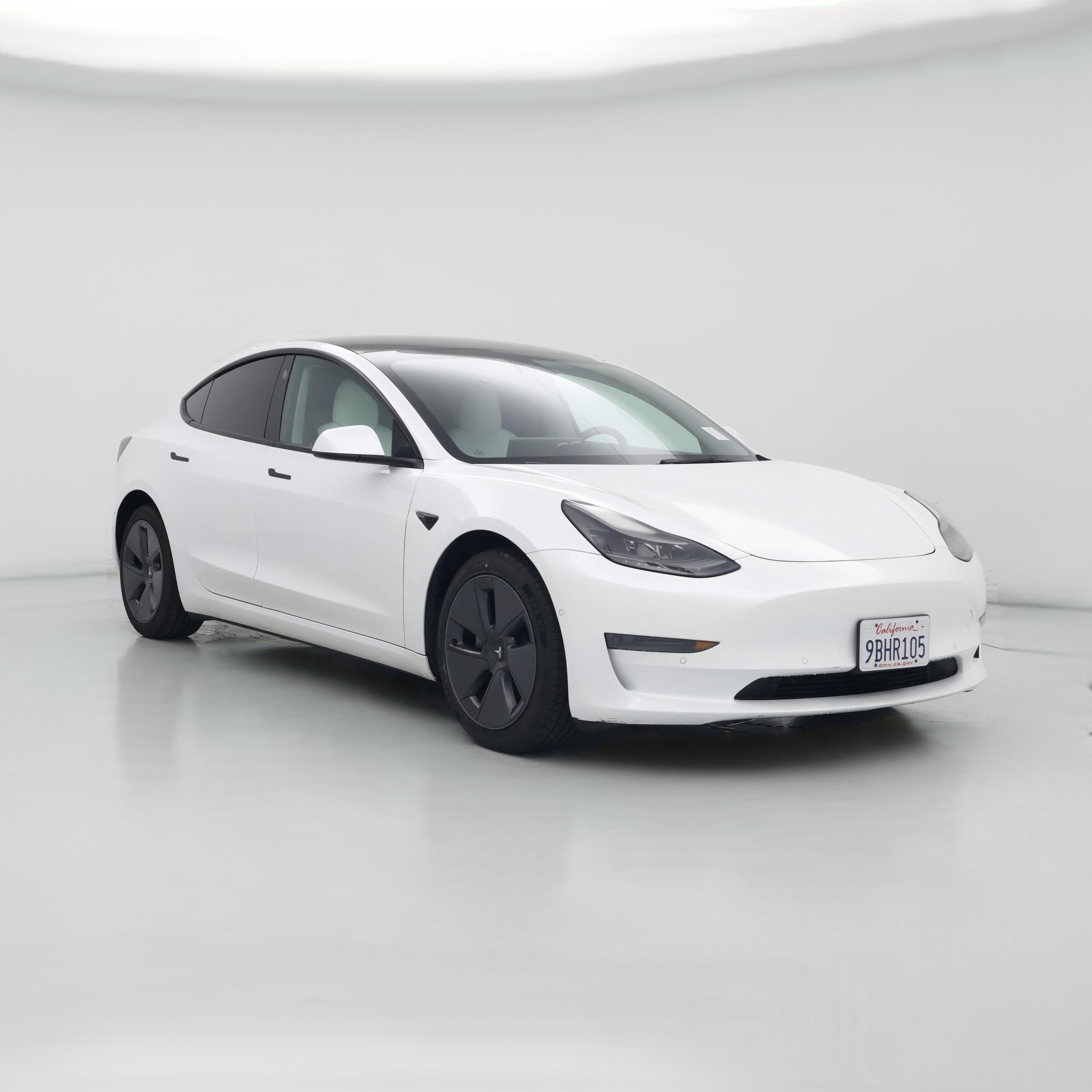 Thumbnail: 2022 Tesla Model 3 - 1