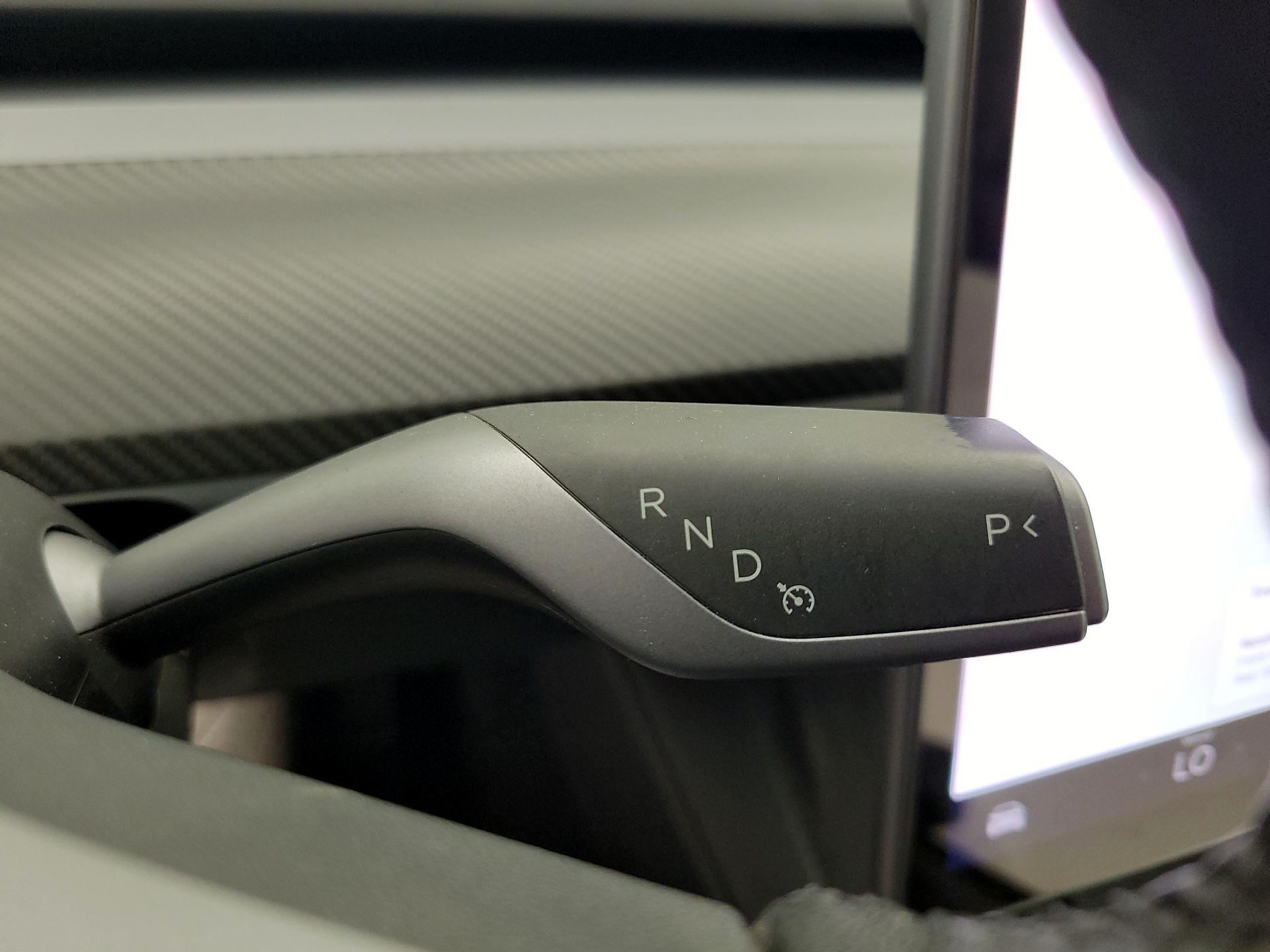 Thumbnail: 2022 Tesla Model 3 - 17