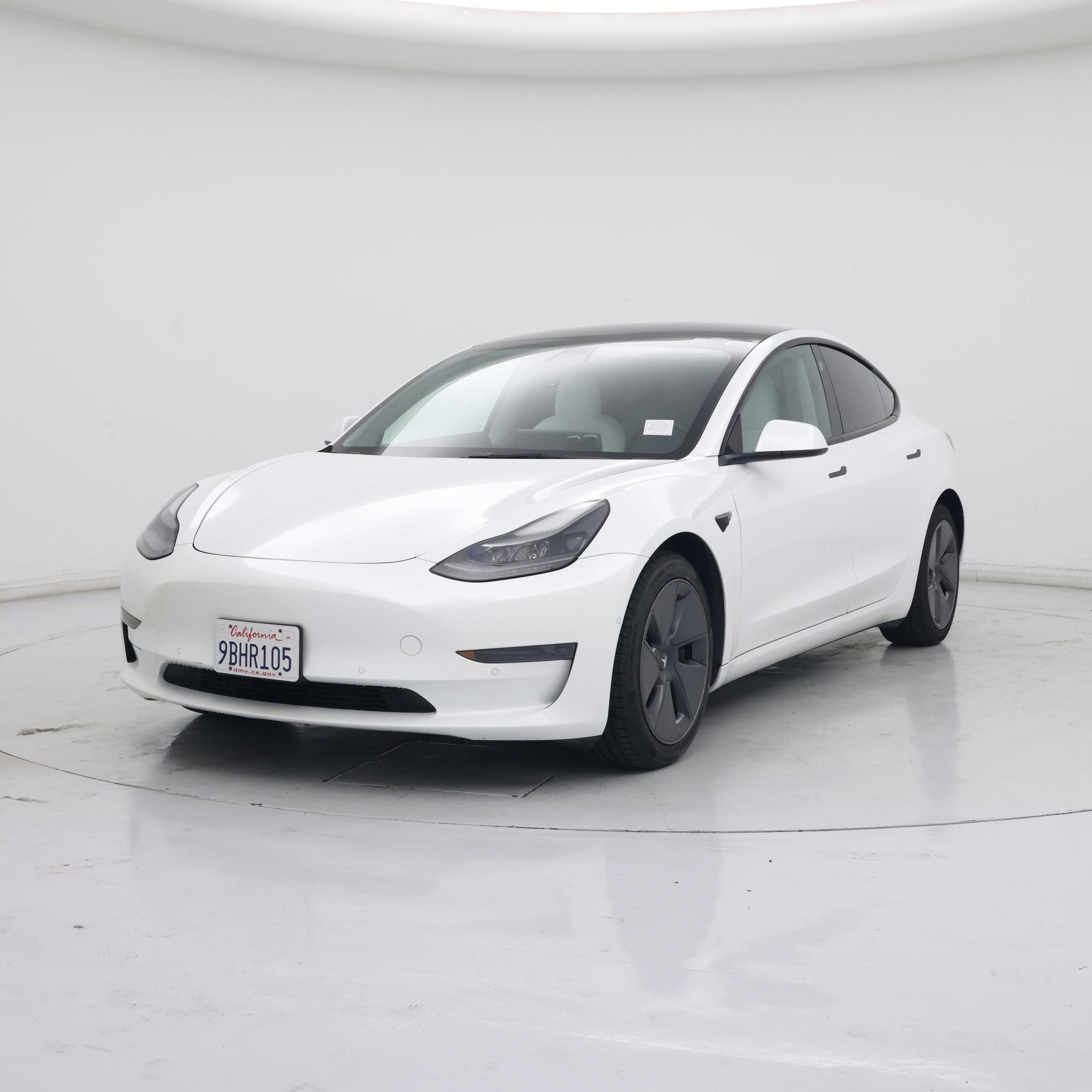 Thumbnail: 2022 Tesla Model 3 - 4