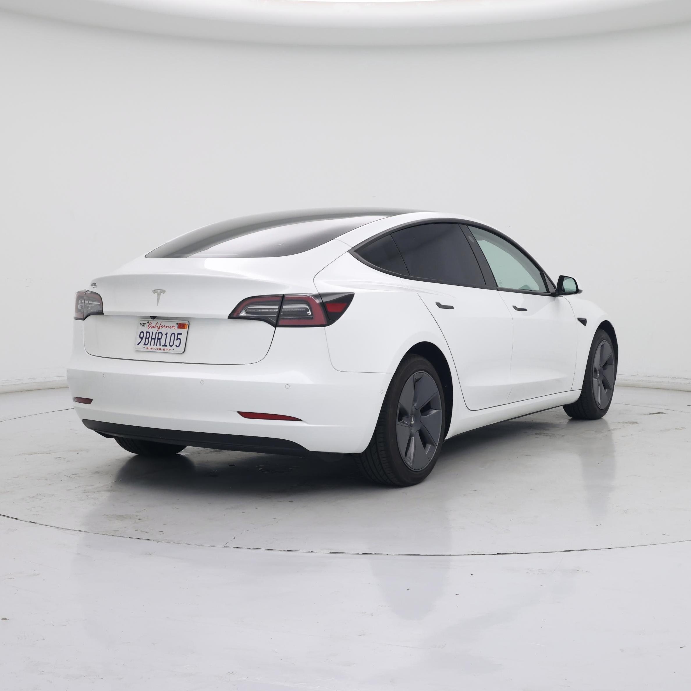 Thumbnail: 2022 Tesla Model 3 - 8