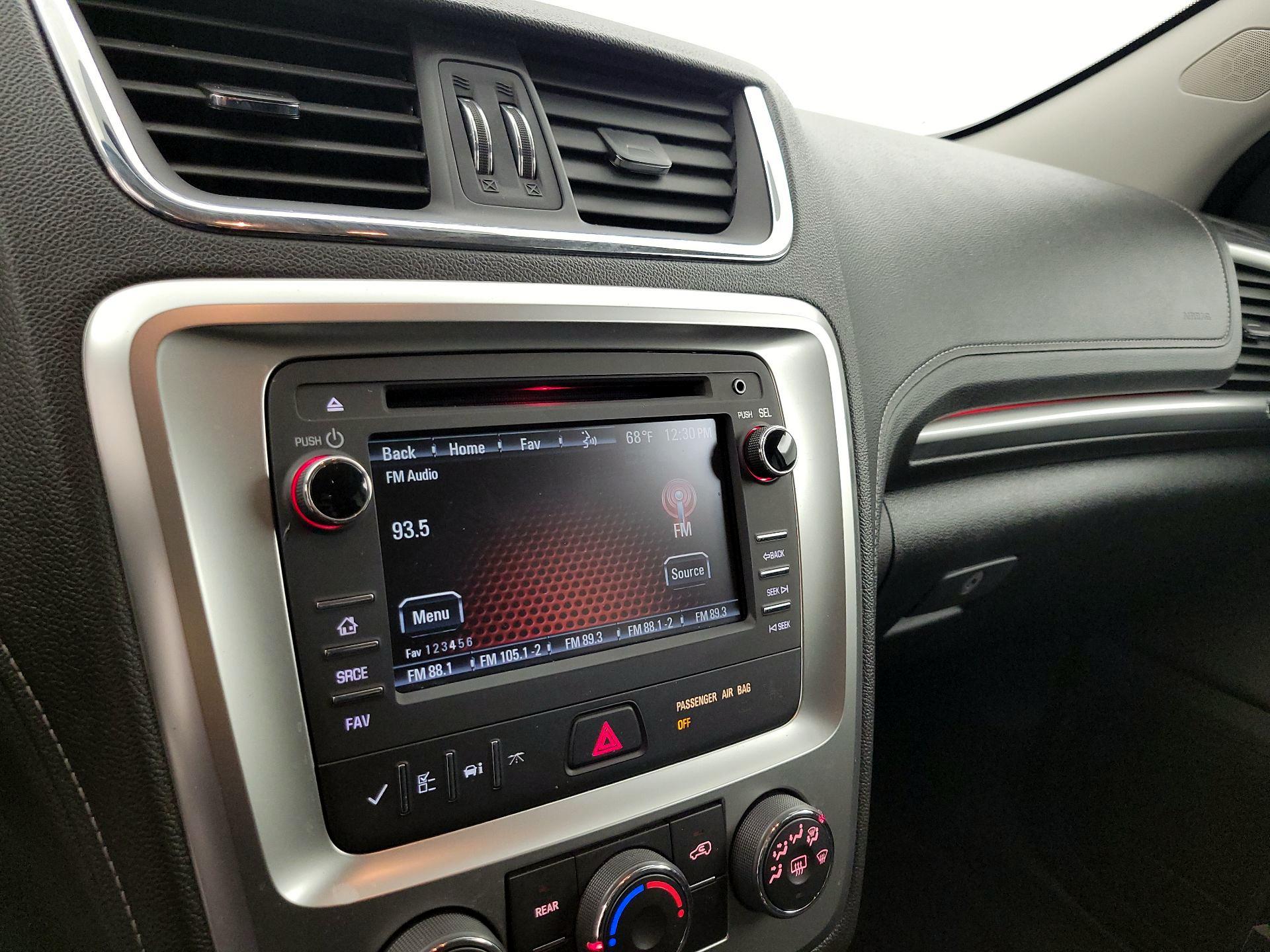 Thumbnail: 2014 GMC Acadia - 15