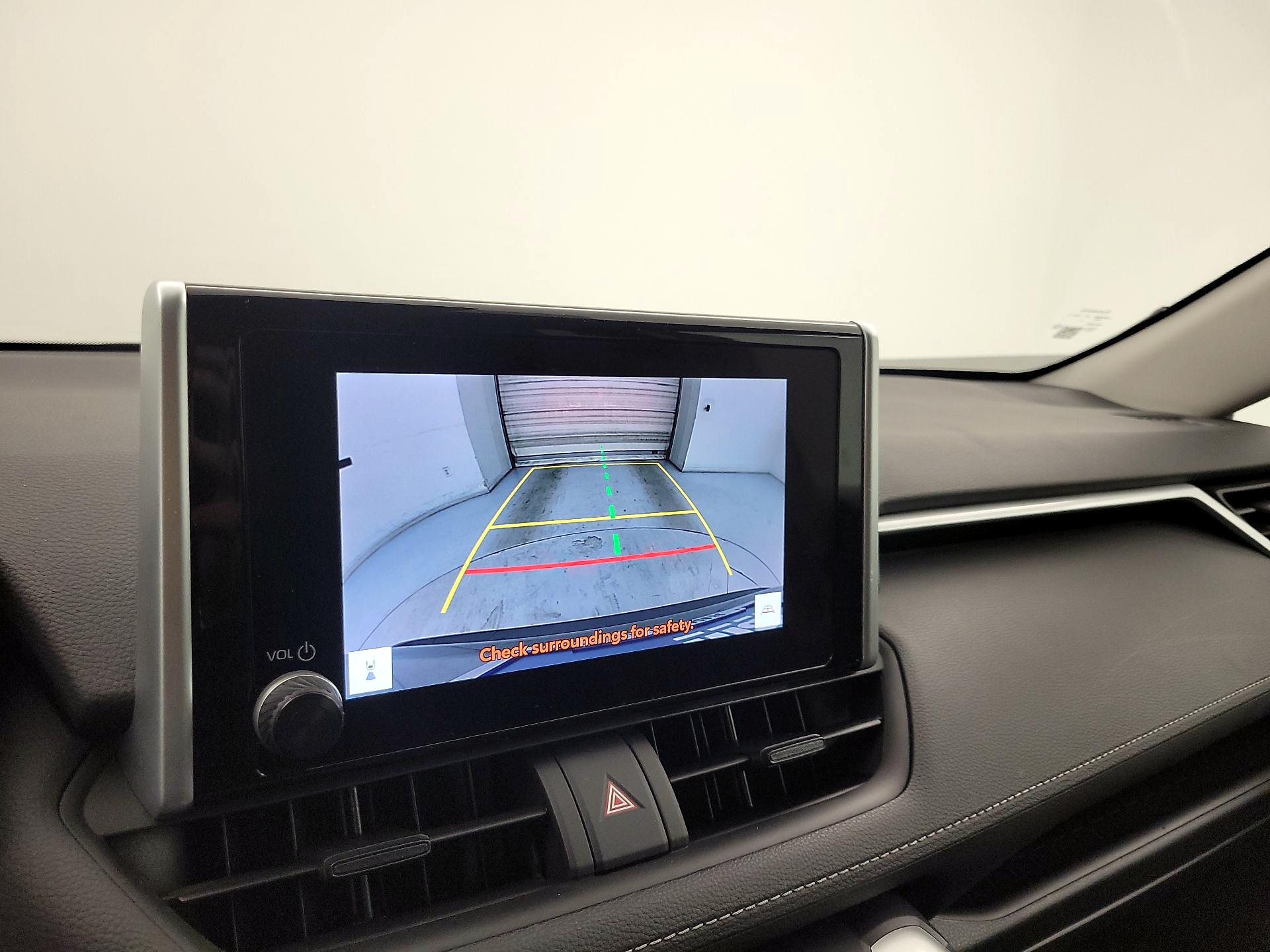 Thumbnail: 2023 Toyota RAV4 - 14