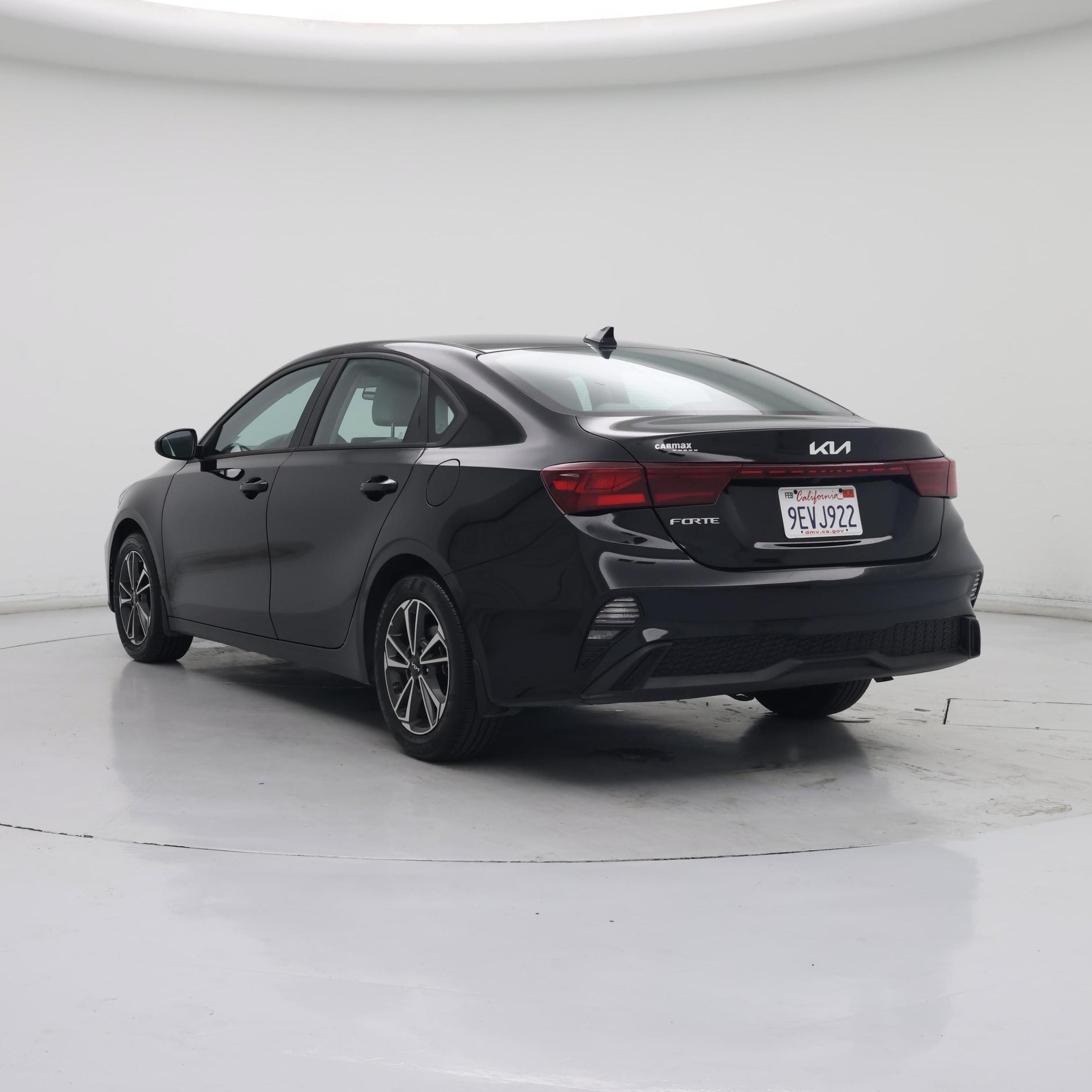 Thumbnail: 2023 Kia Forte - 2