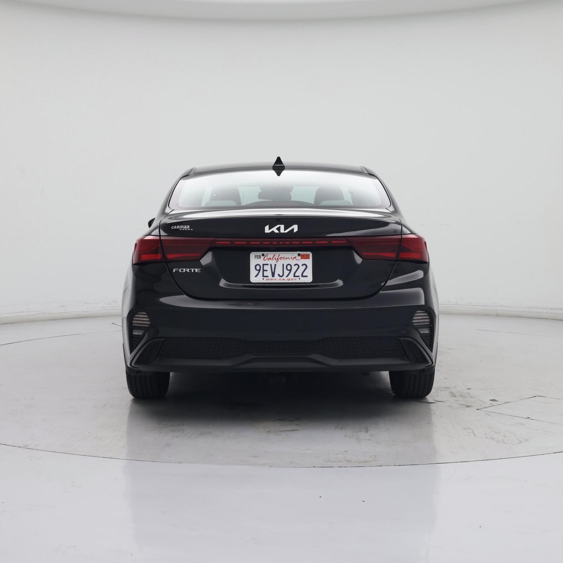 Thumbnail: 2023 Kia Forte - 6