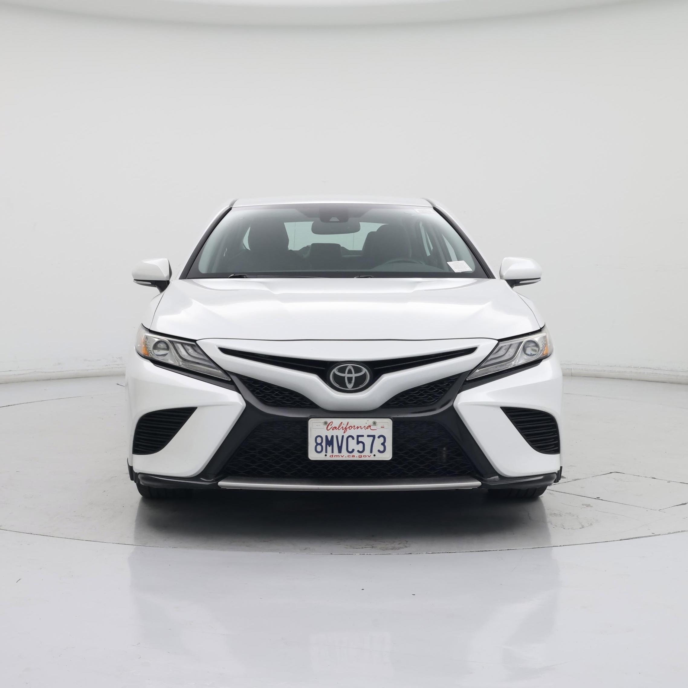 Thumbnail: 2019 Toyota Camry - 5