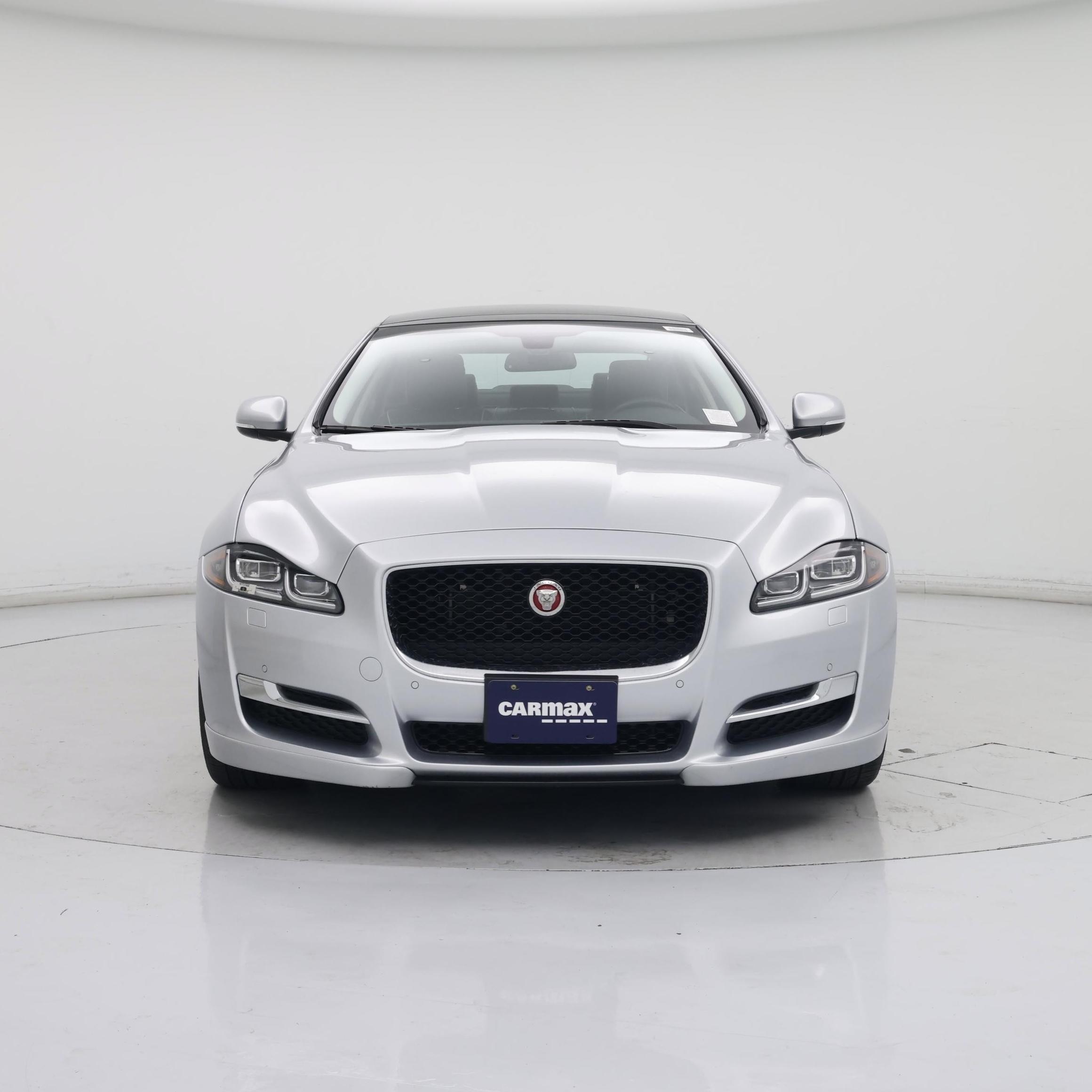 Thumbnail: 2017 Jaguar XJ - 5