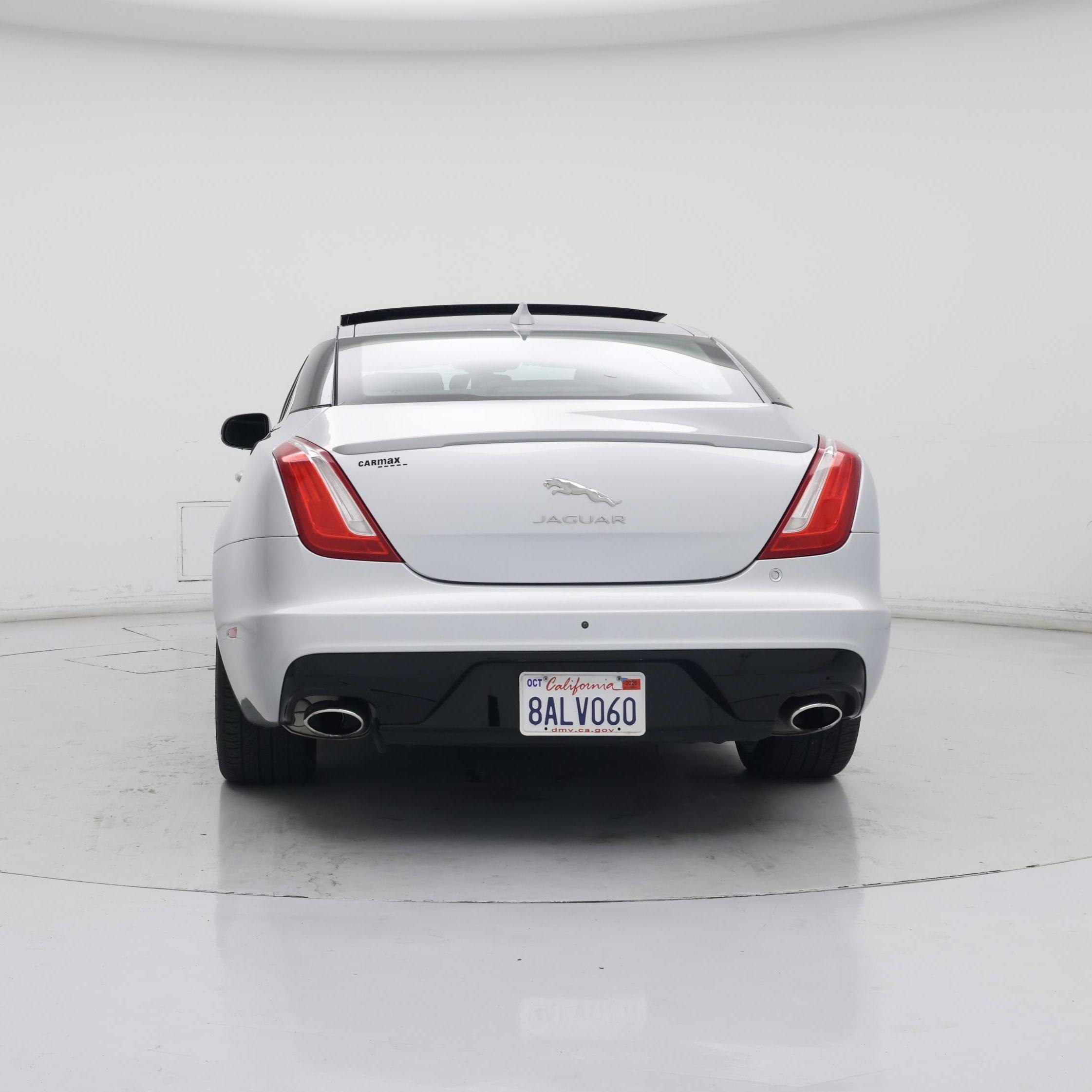 Thumbnail: 2017 Jaguar XJ - 6
