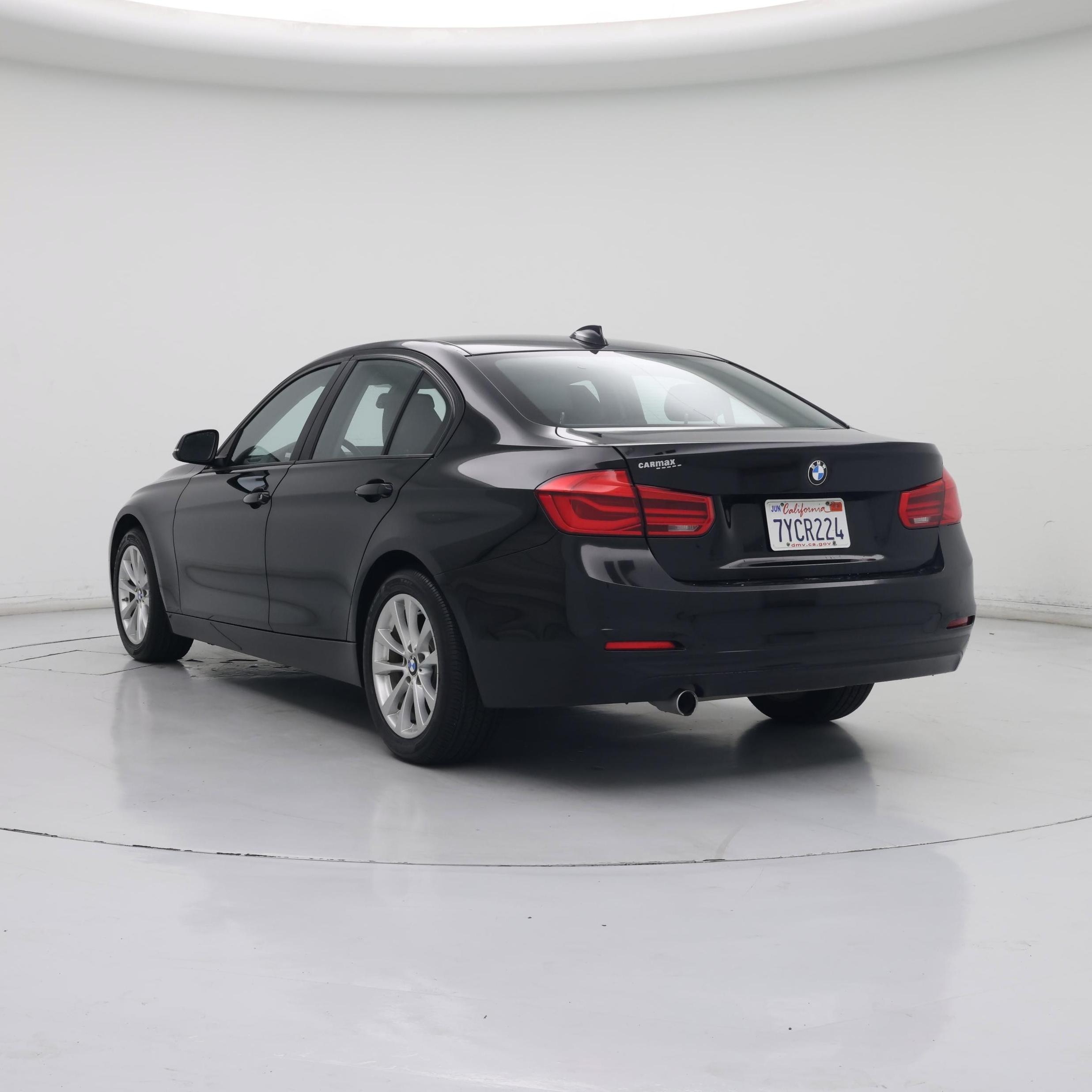 Thumbnail: 2016 BMW 3 Series - 2
