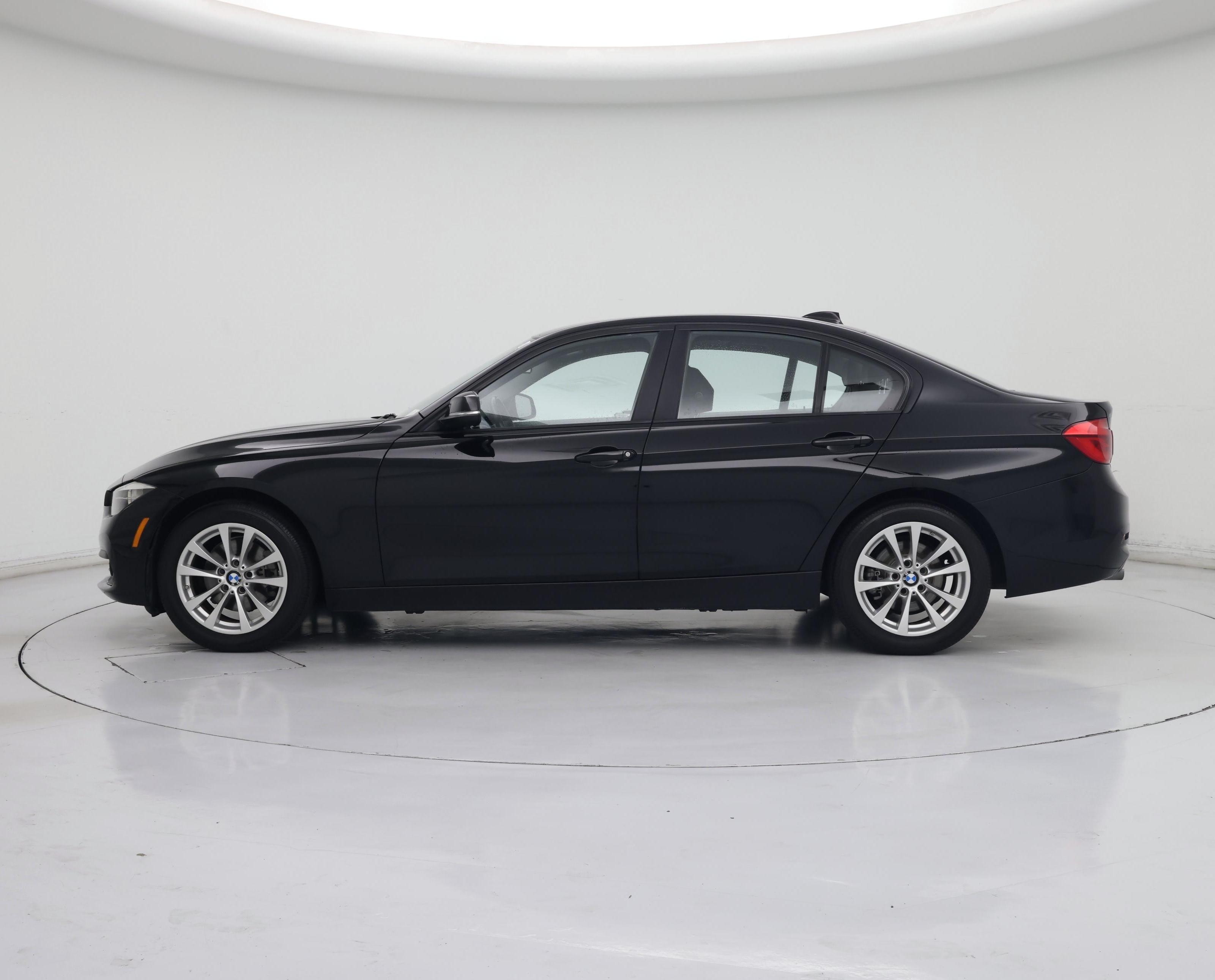 Thumbnail: 2016 BMW 3 Series - 3
