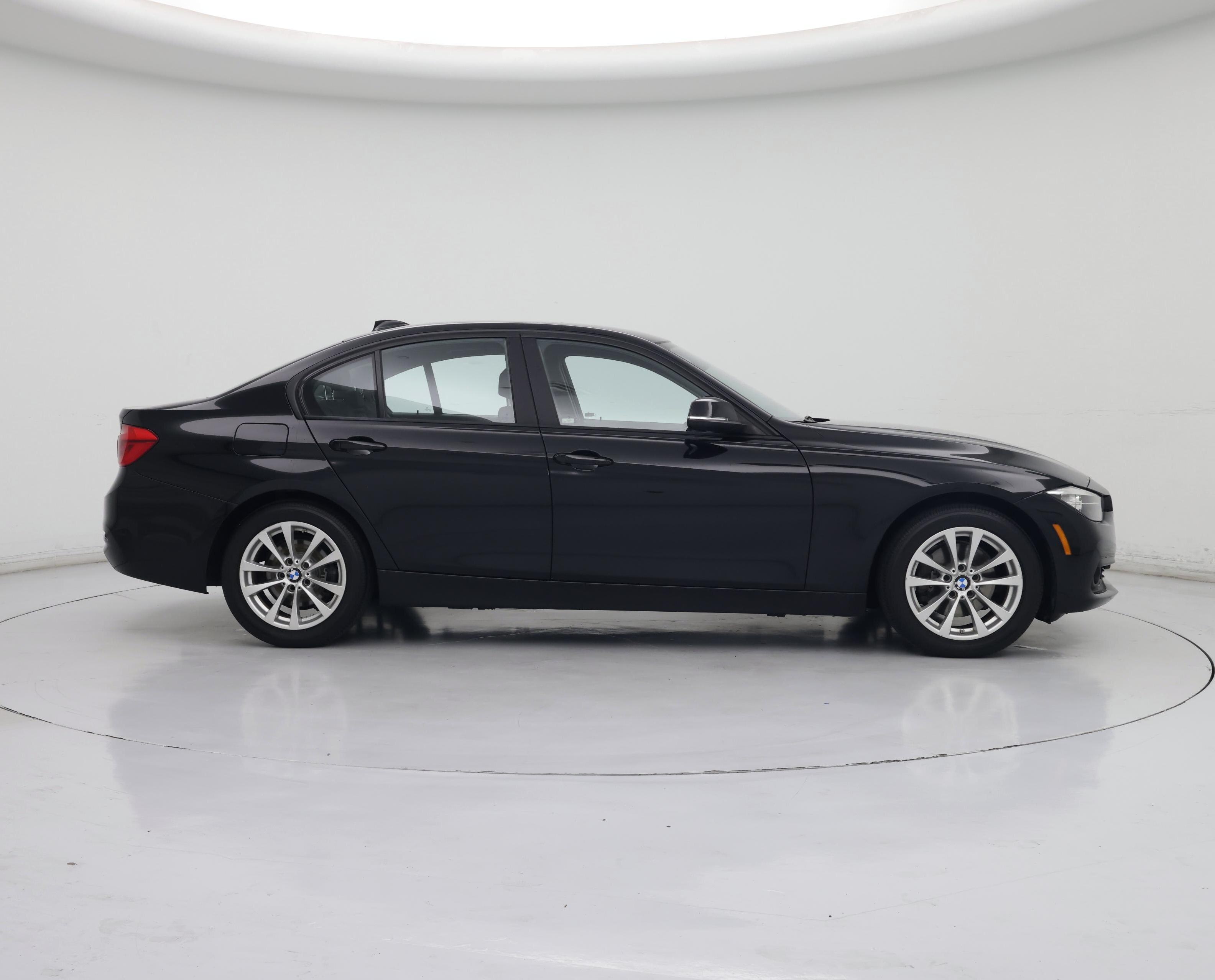 Thumbnail: 2016 BMW 3 Series - 7