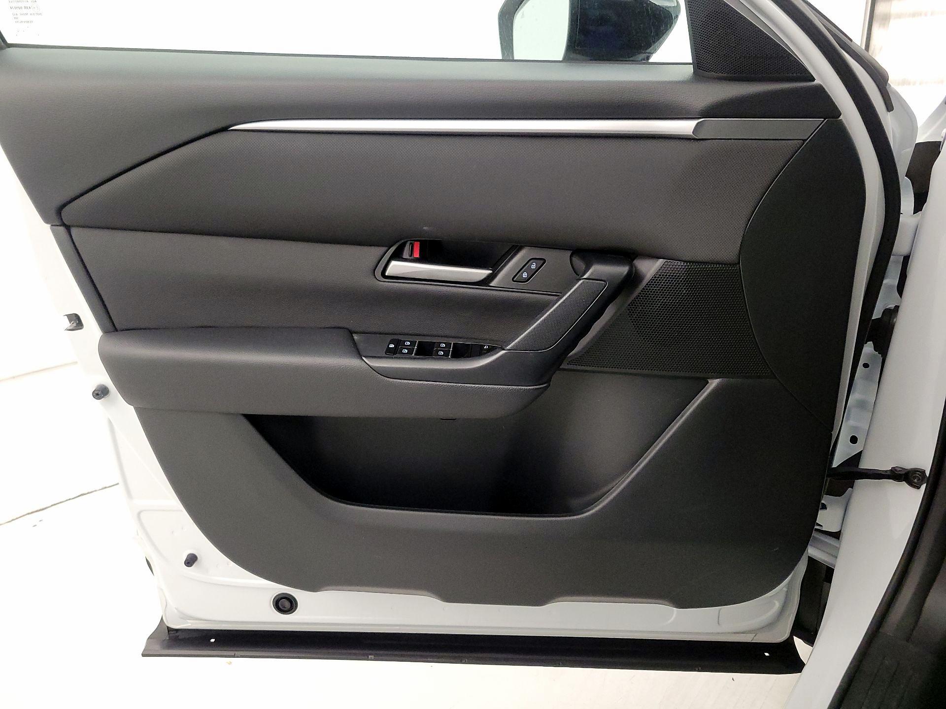 Thumbnail: 2023 Mazda CX-50 - 12