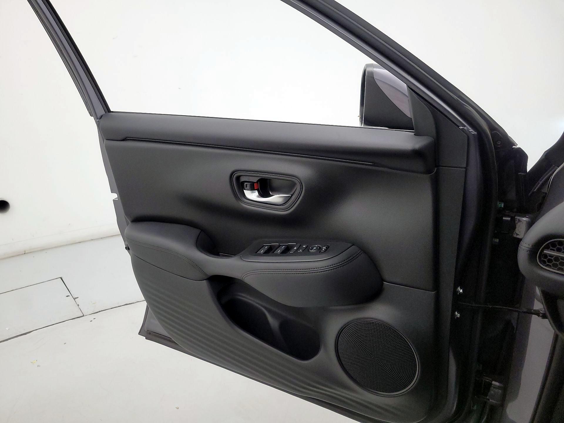 Thumbnail: 2023 Honda HR-V - 12