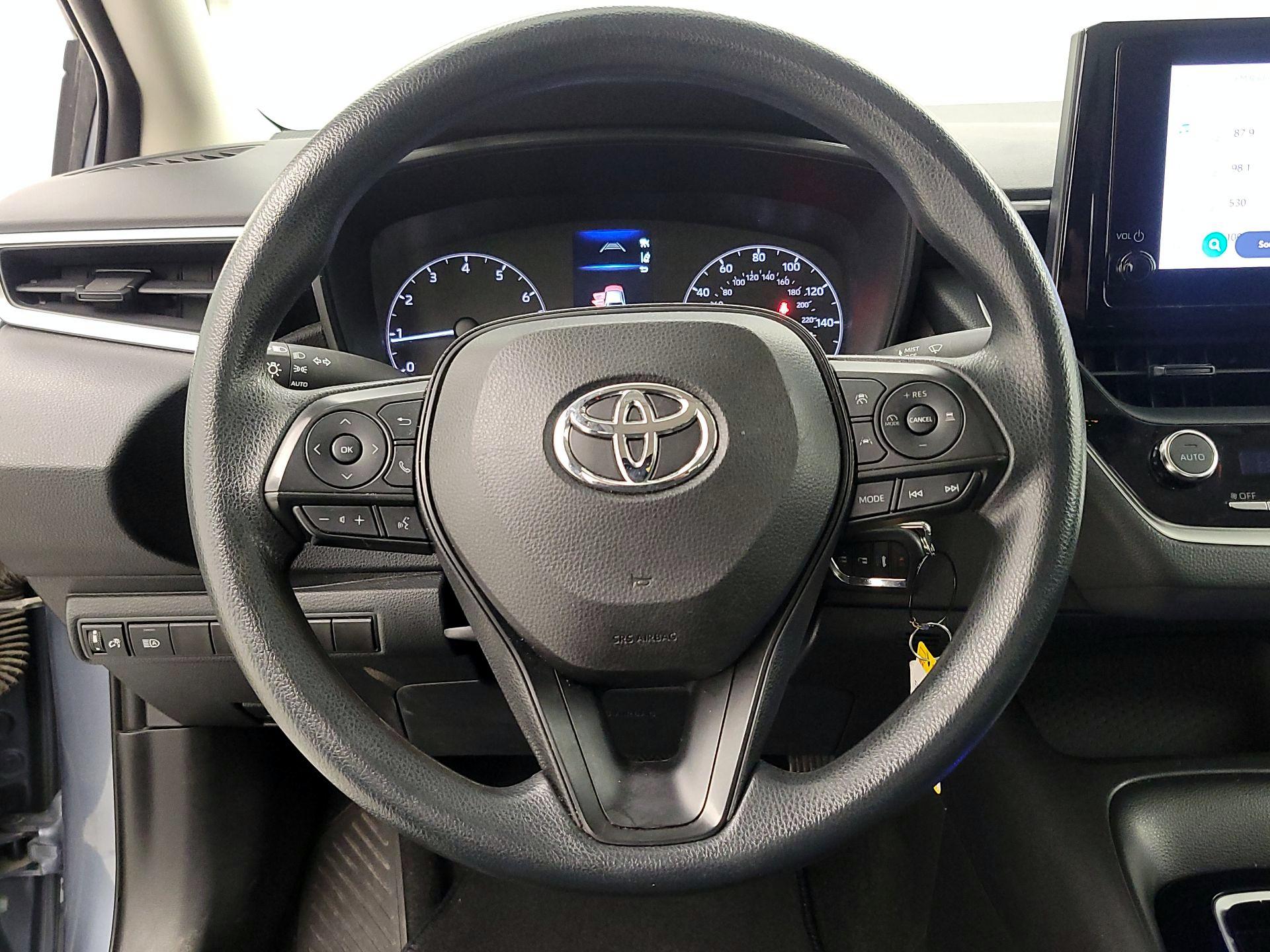 Thumbnail: 2023 Toyota Corolla - 10