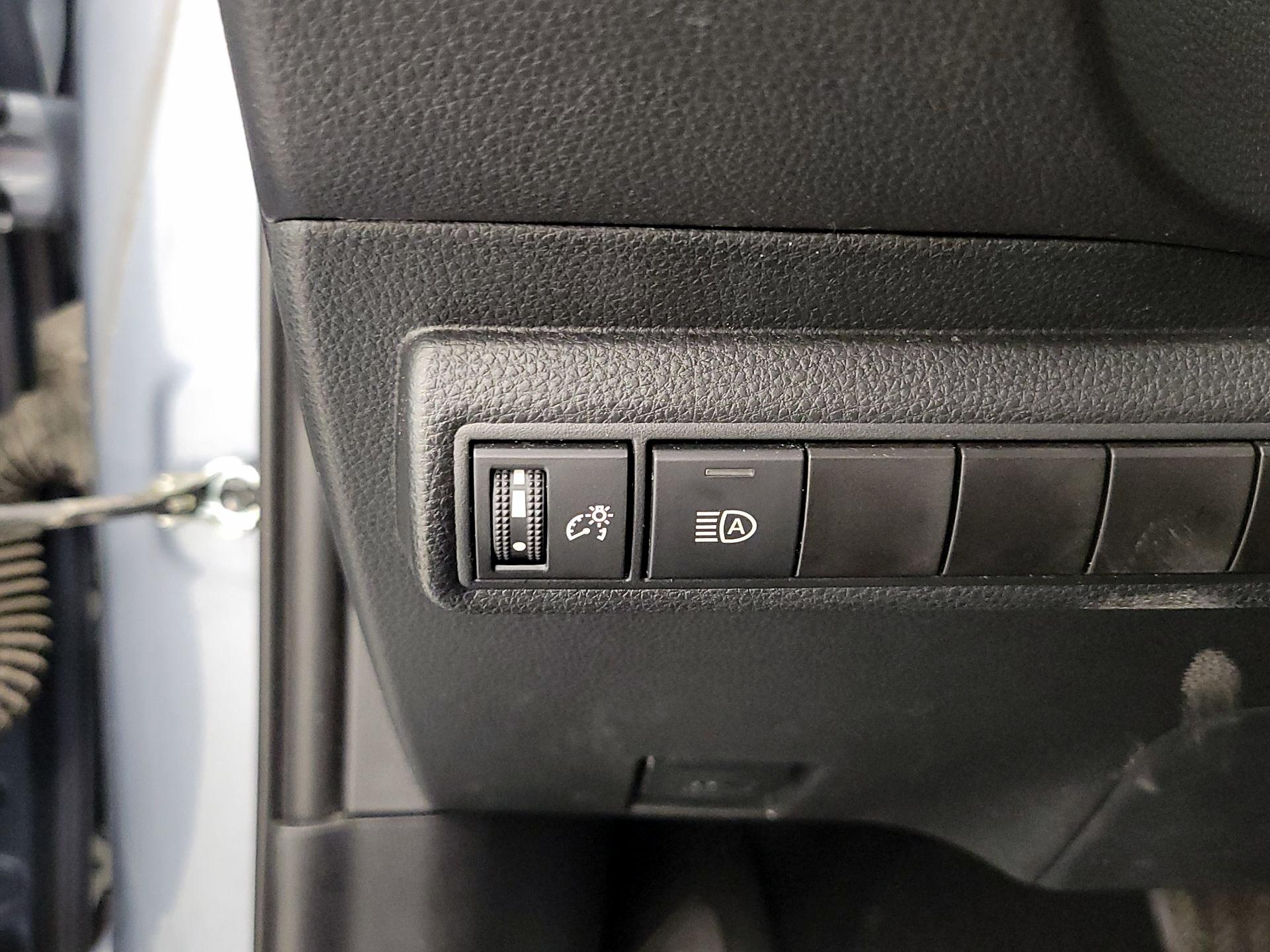 Thumbnail: 2023 Toyota Corolla - 13