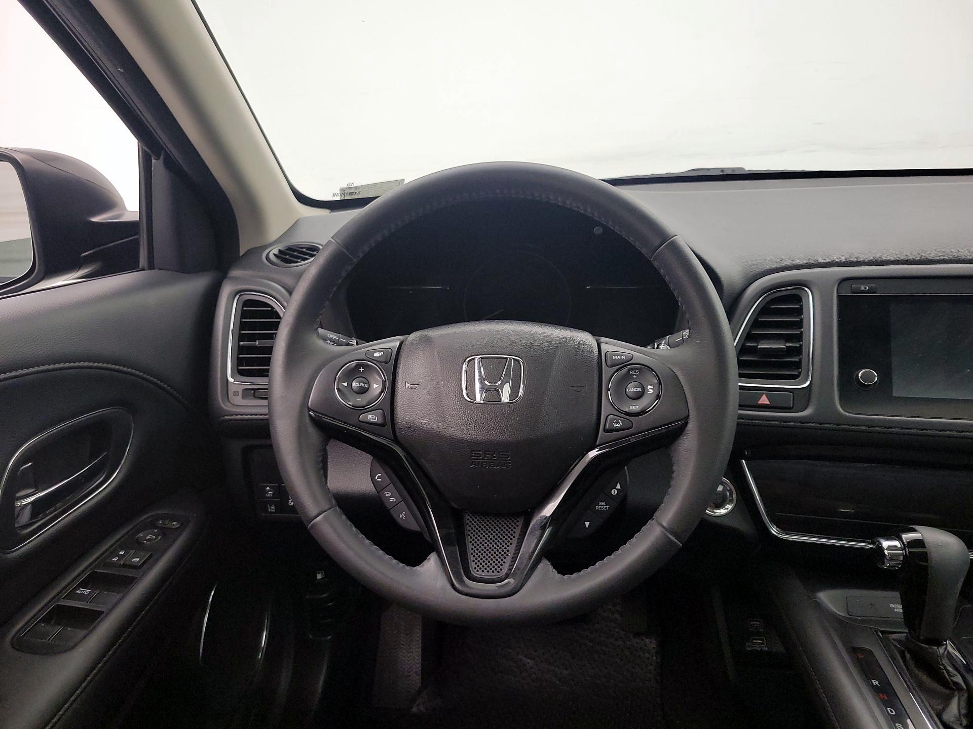 Thumbnail: 2019 Honda HR-V - 10
