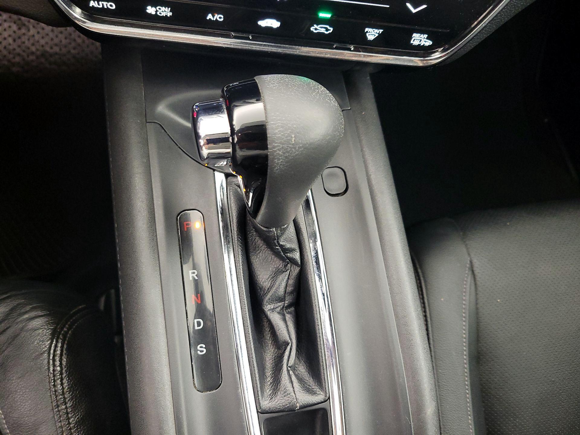Thumbnail: 2019 Honda HR-V - 17