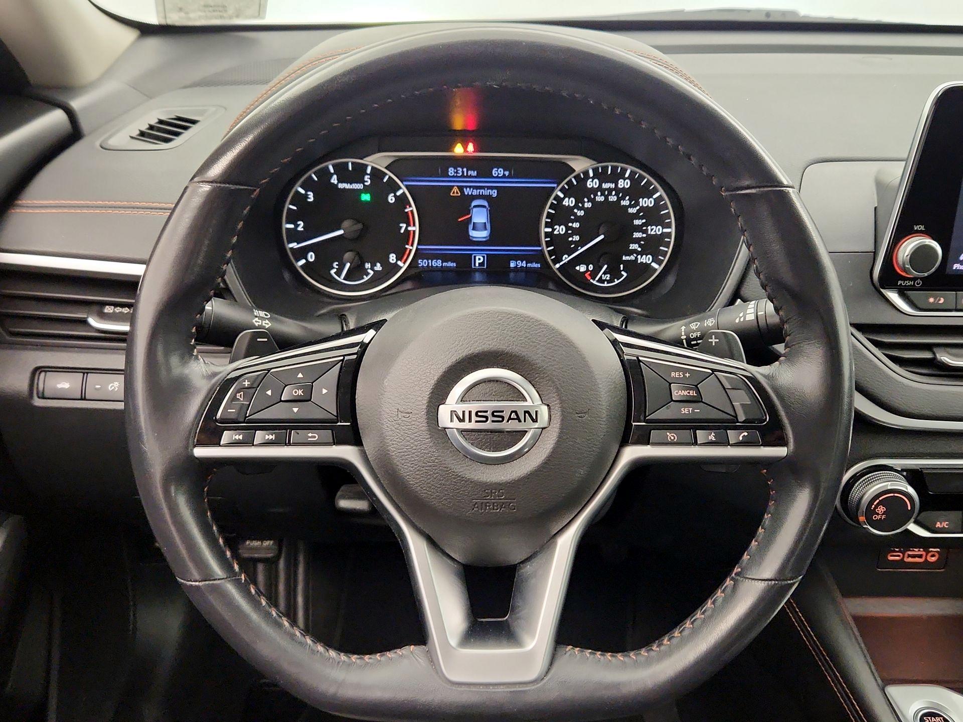 Thumbnail: 2021 Nissan Altima - 10