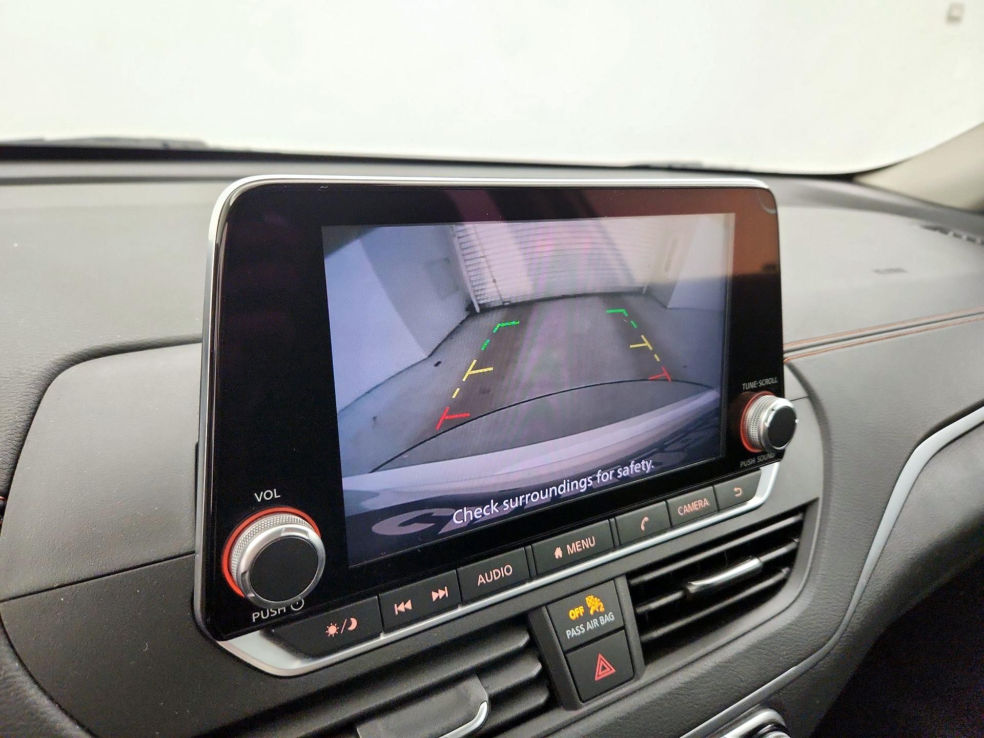 Thumbnail: 2021 Nissan Altima - 14