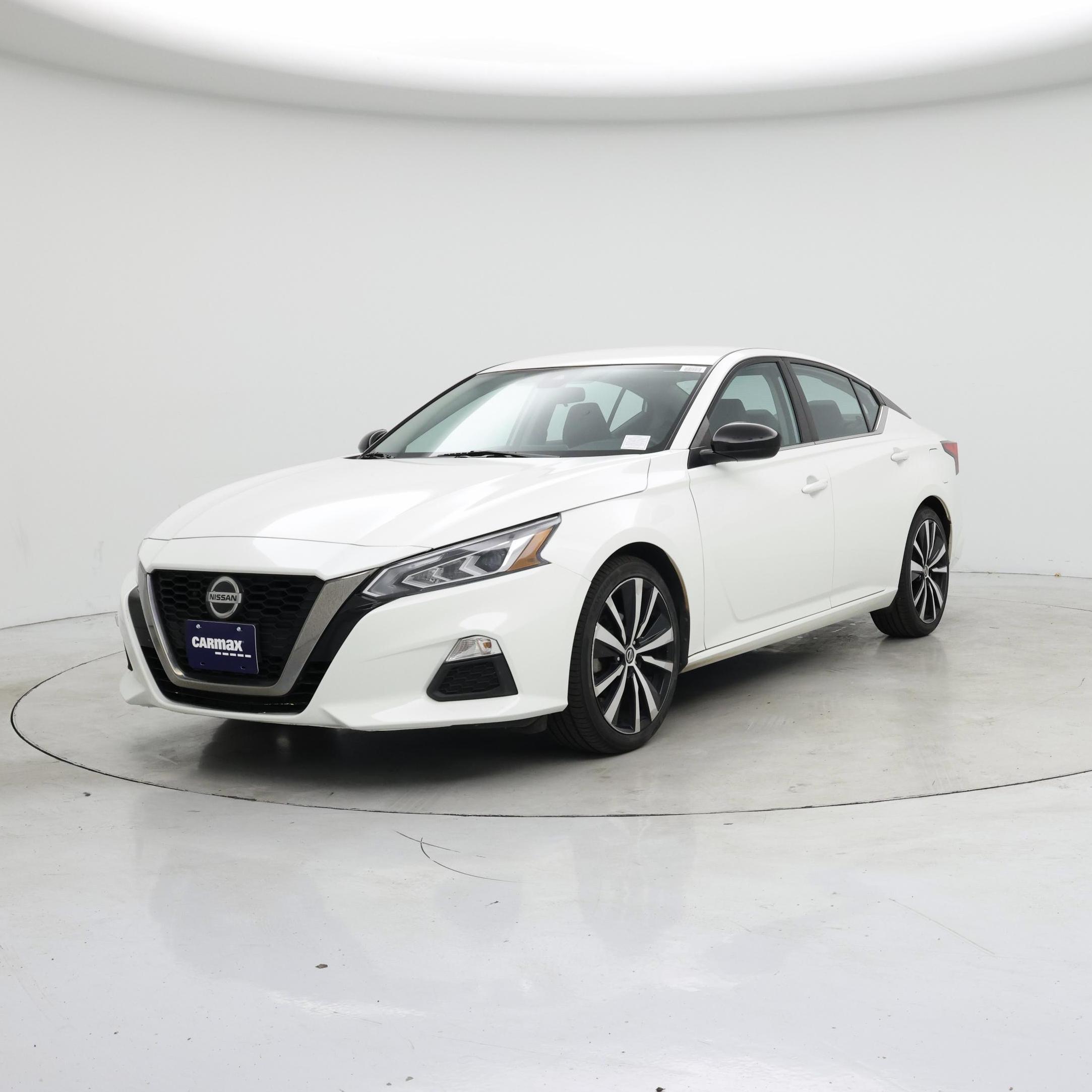 Thumbnail: 2021 Nissan Altima - 4