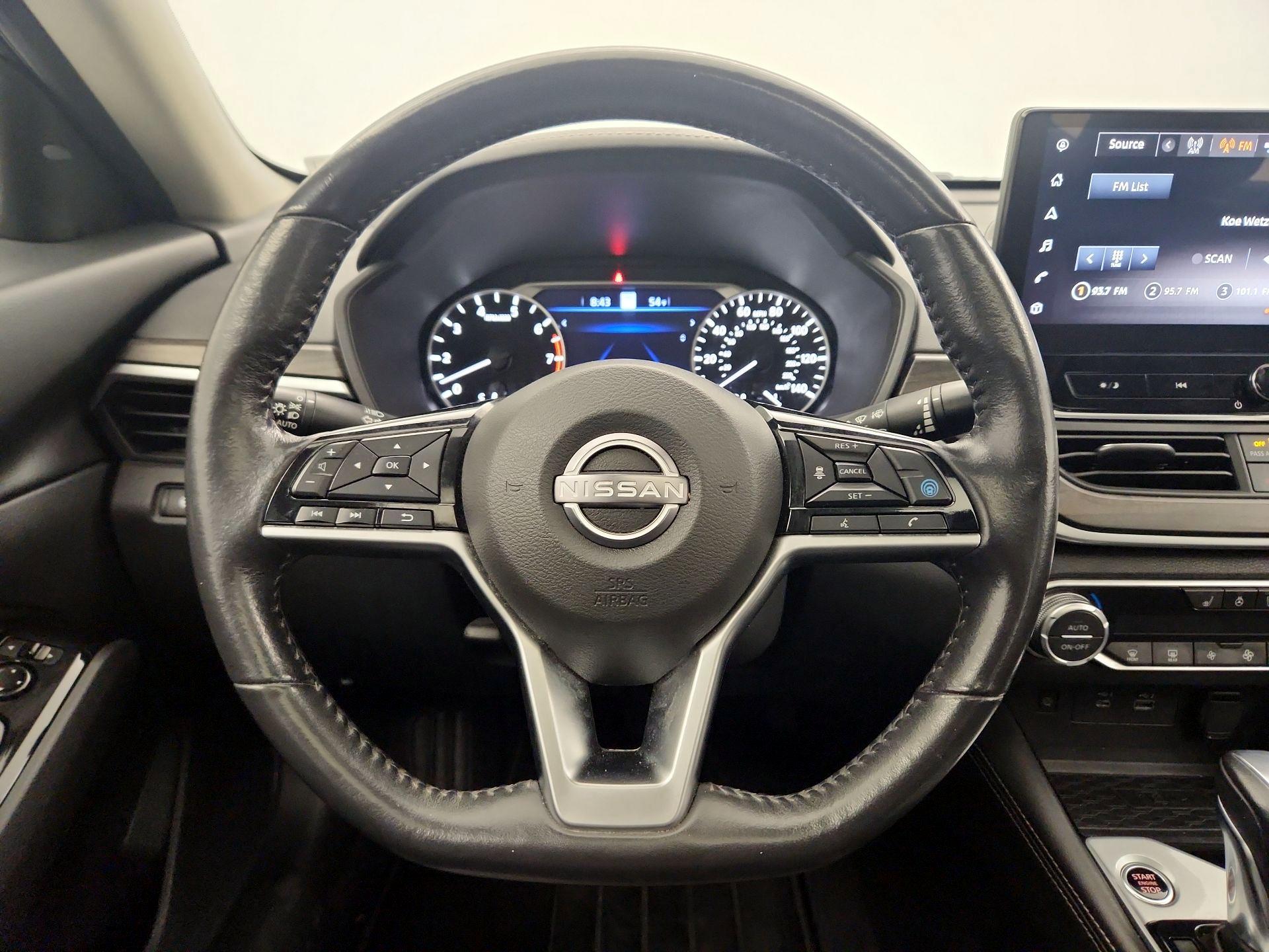 Thumbnail: 2023 Nissan Altima - 10