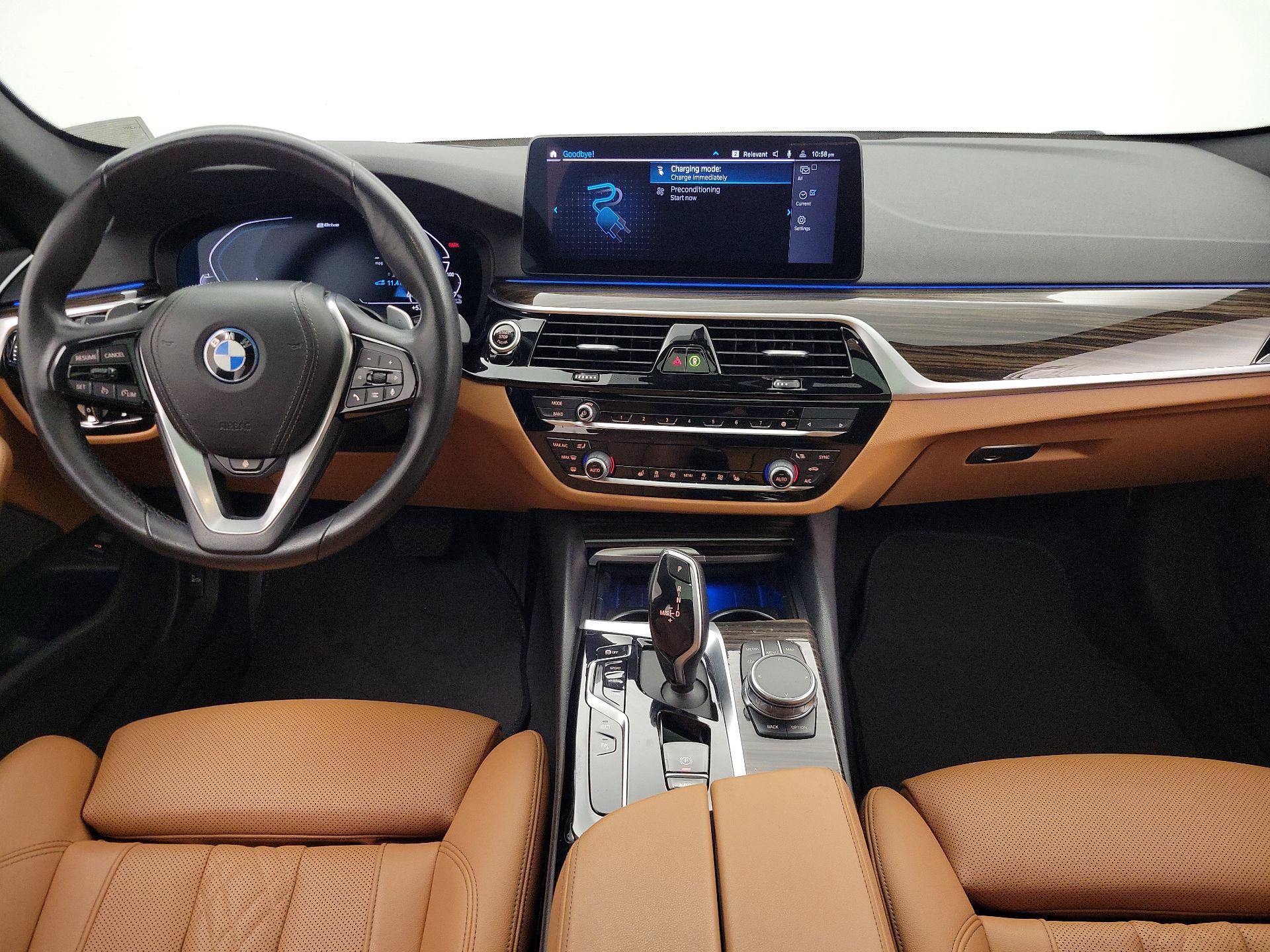 Thumbnail: 2023 BMW 5 Series - 9
