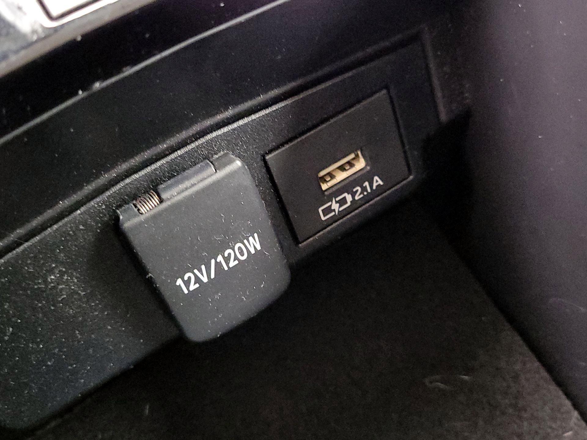 Thumbnail: 2021 Toyota Corolla - 18