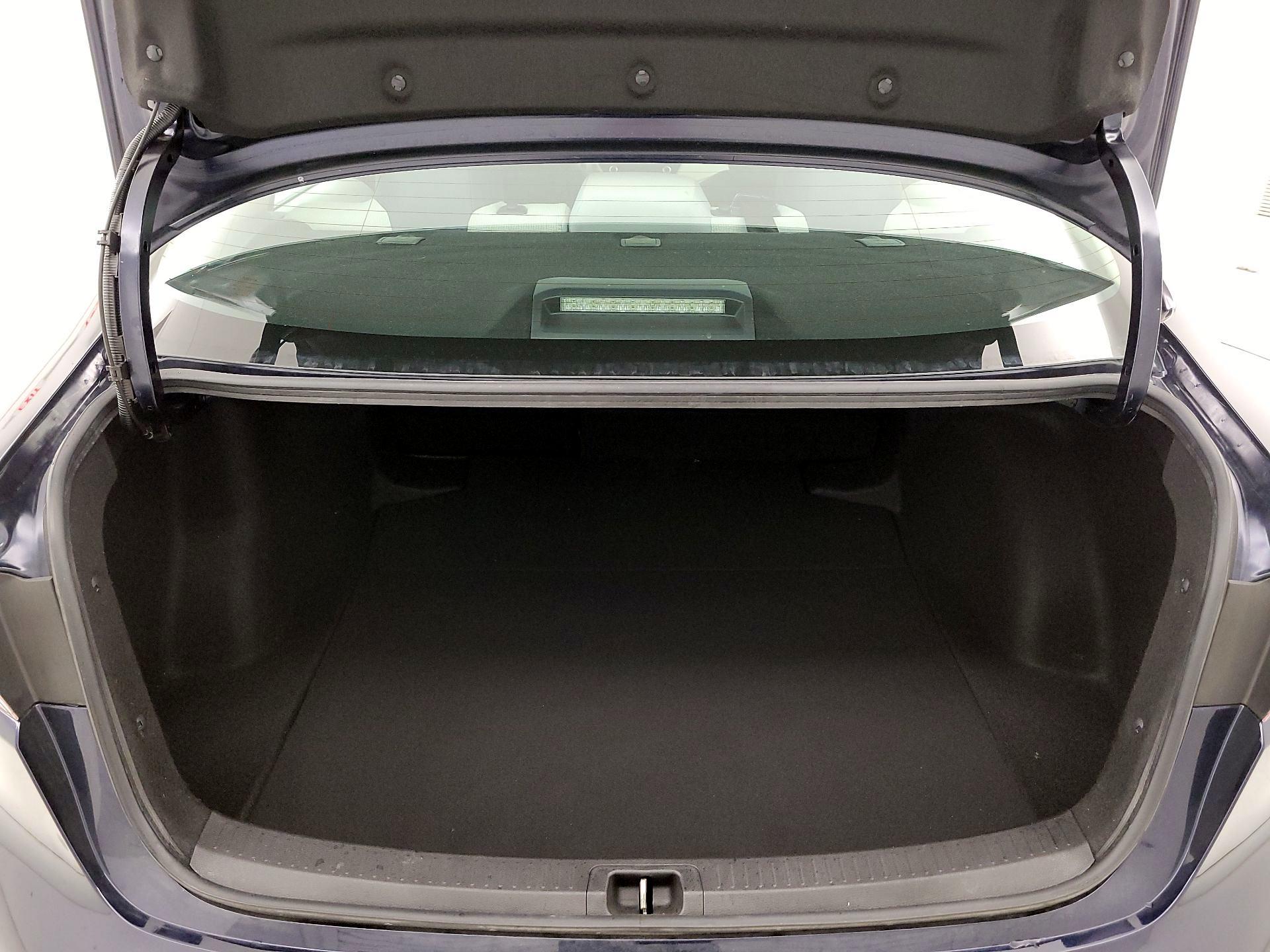 Thumbnail: 2021 Toyota Corolla - 20