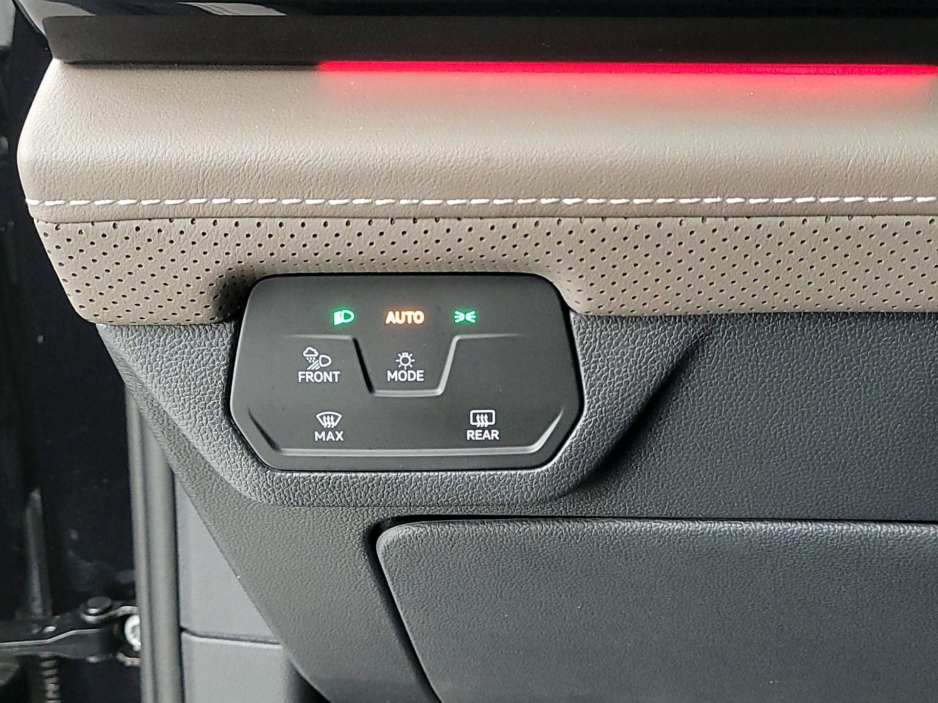 Thumbnail: 2024 Volkswagen Atlas - 13