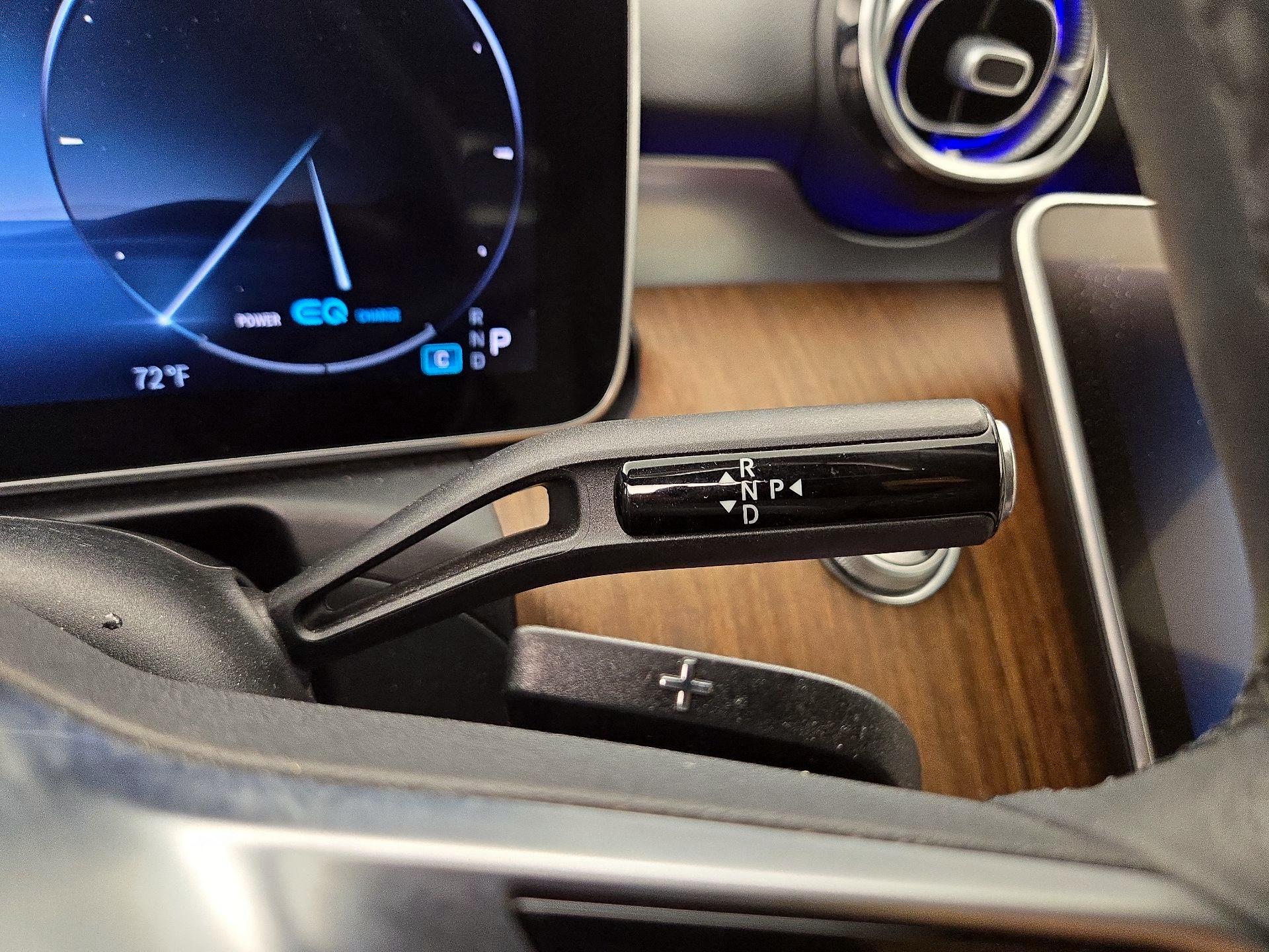 Thumbnail: 2022 Mercedes-Benz C-Class - 18