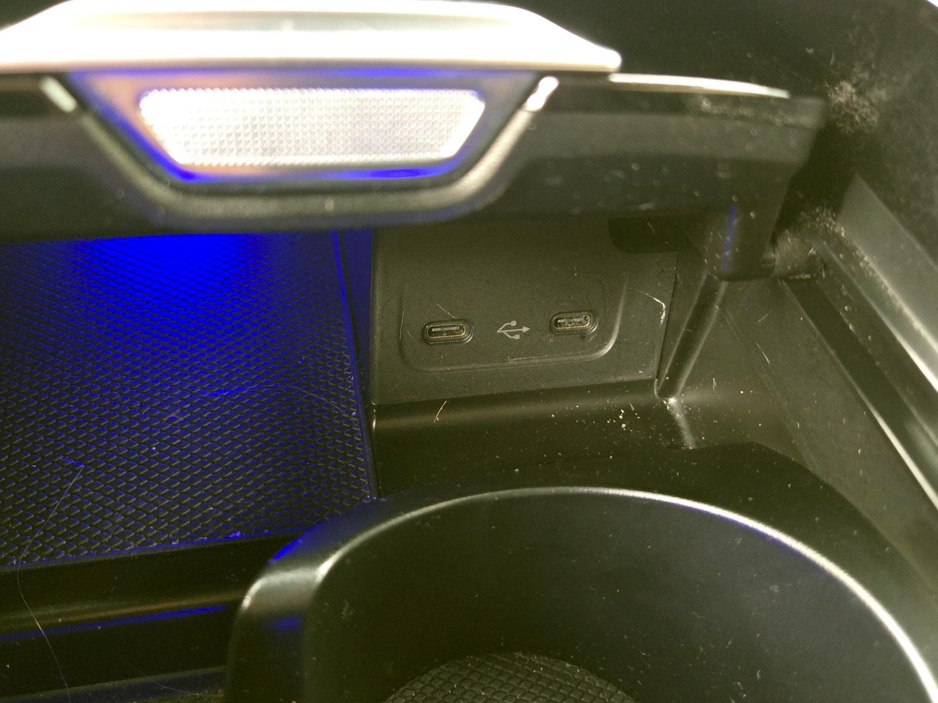 Thumbnail: 2022 Mercedes-Benz C-Class - 19