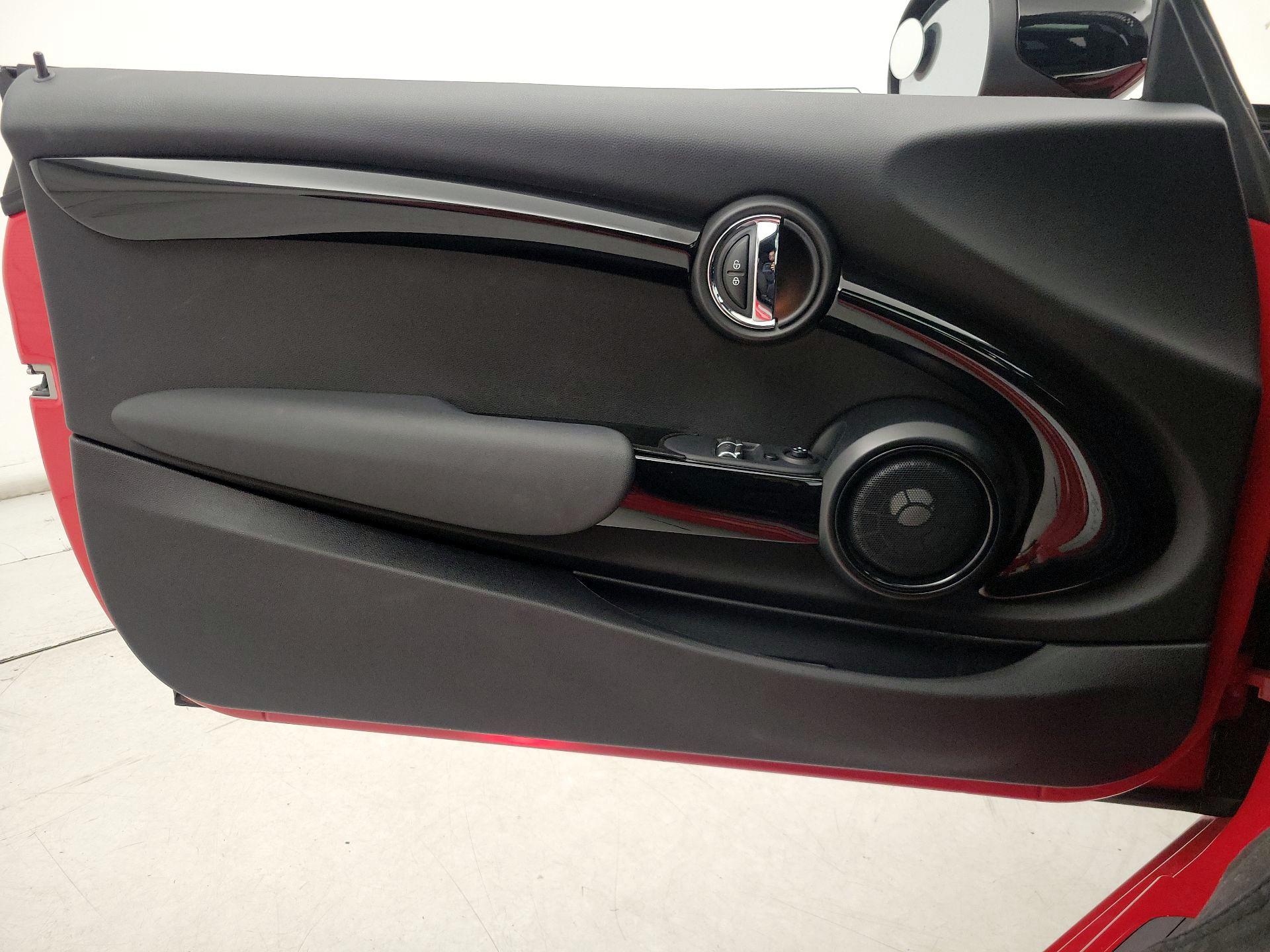 Thumbnail: 2021 MINI Cooper Hardtop - 12