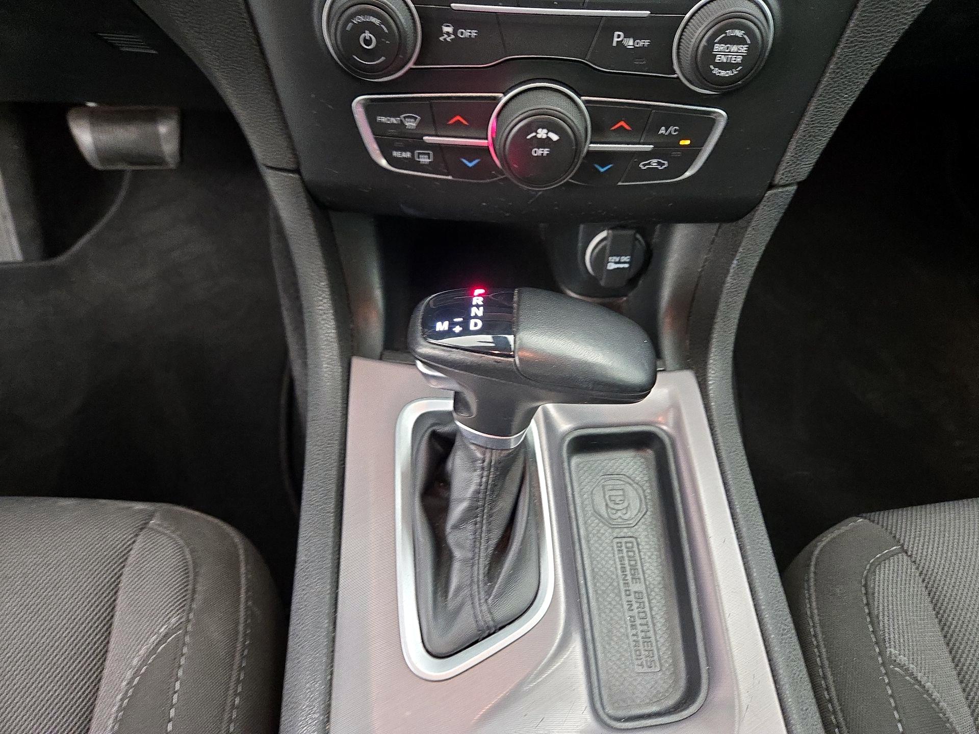 Thumbnail: 2022 Dodge Charger - 17