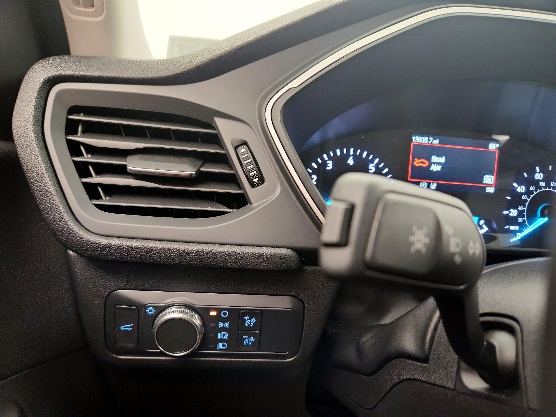 Thumbnail: 2022 Ford Escape - 13